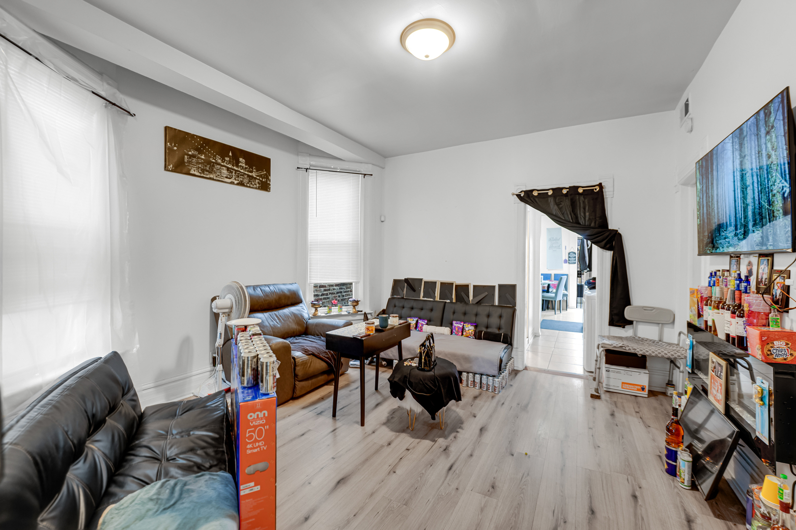 4203 W MAYPOLE Avenue