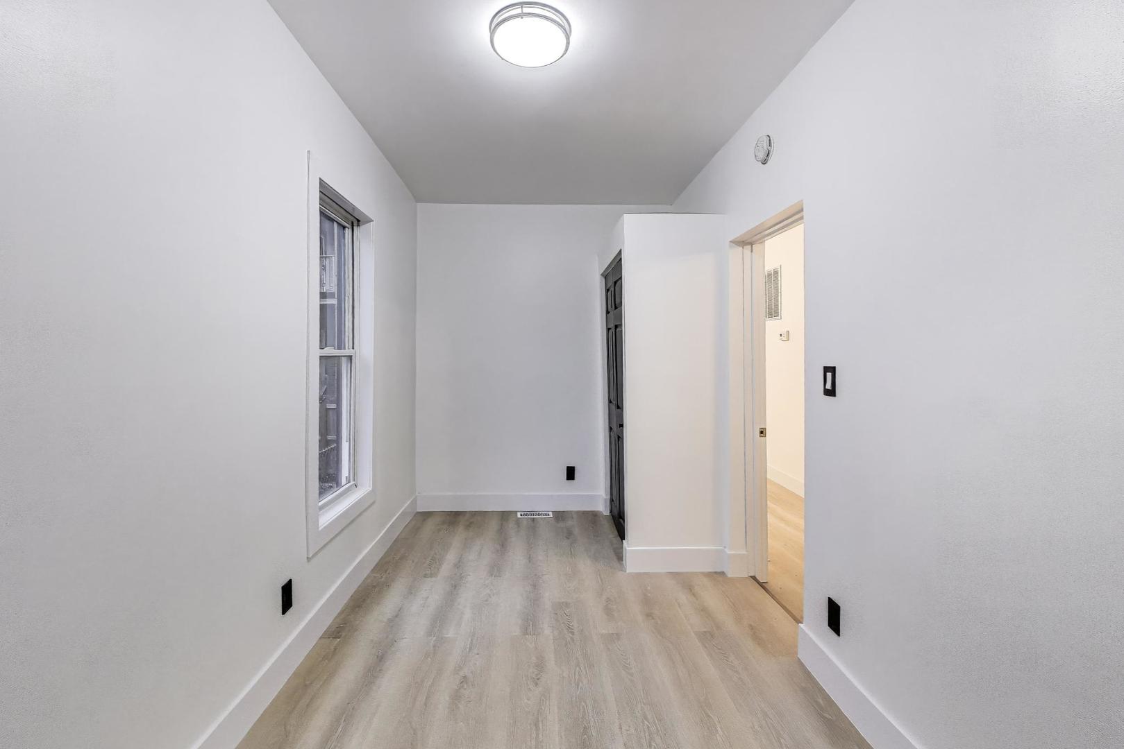 1117 W 57th Street