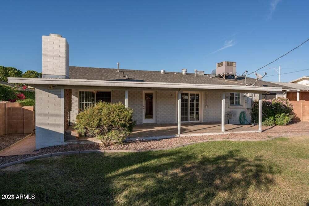 8049 E Fairmount Avenue