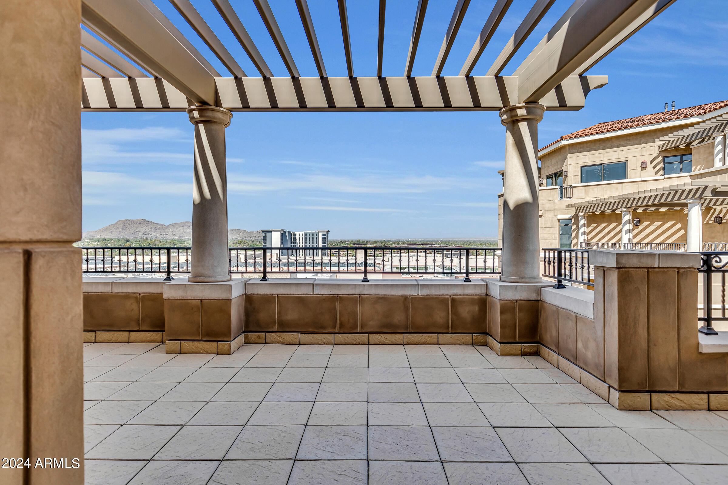 7175 E CAMELBACK Road, 1201