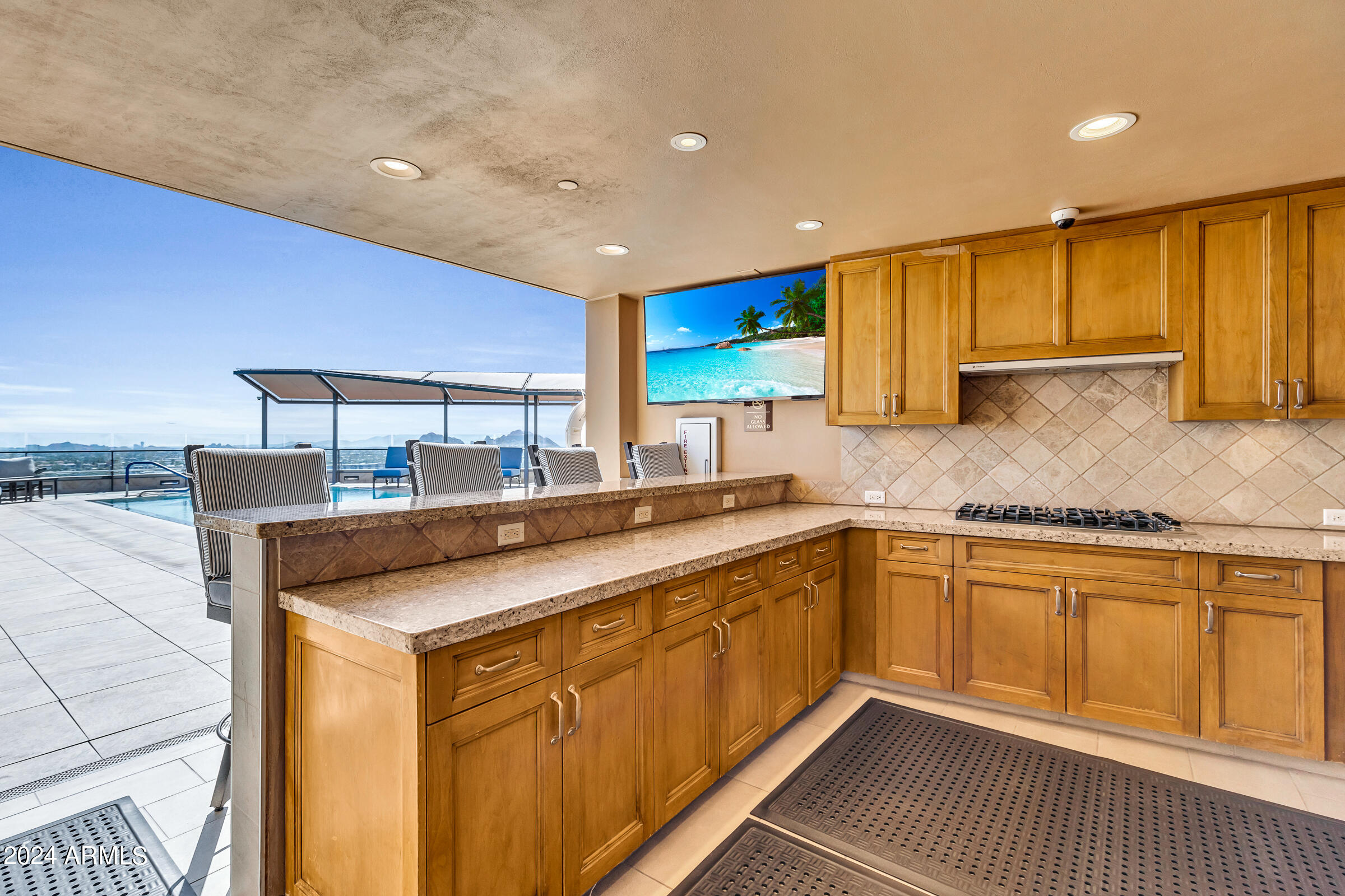 7175 E CAMELBACK Road, 1201