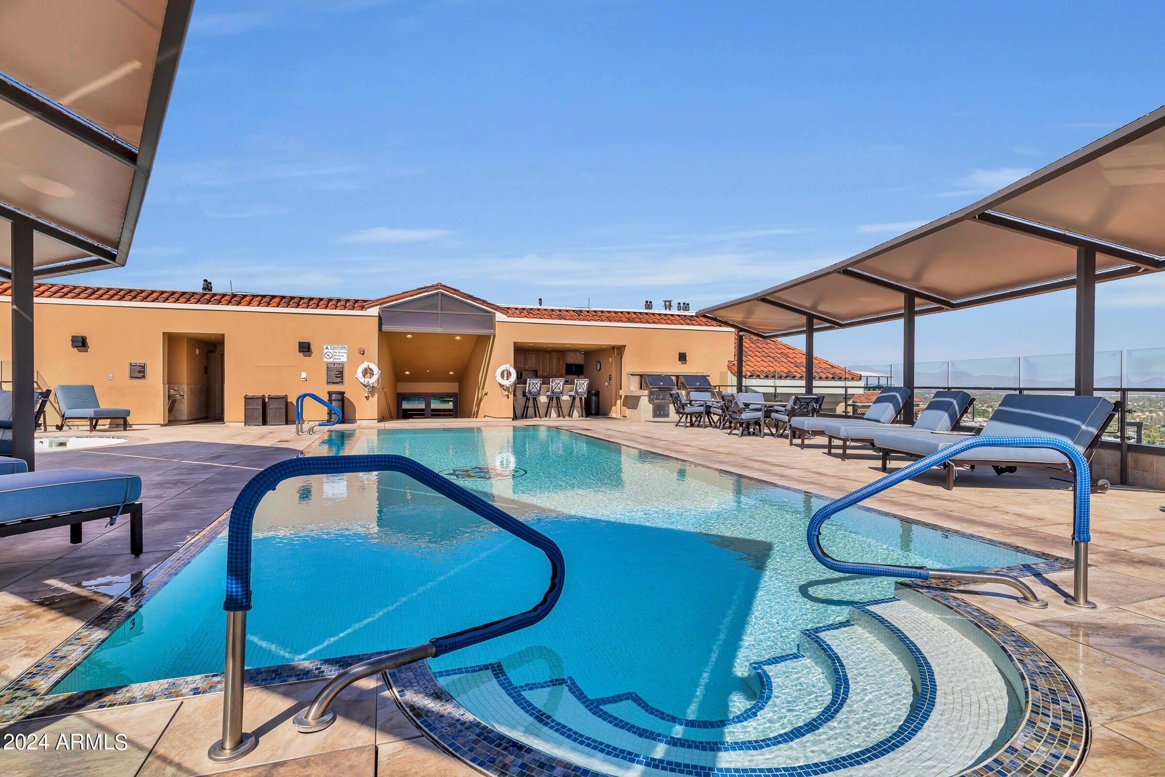 7175 E CAMELBACK Road, 1201
