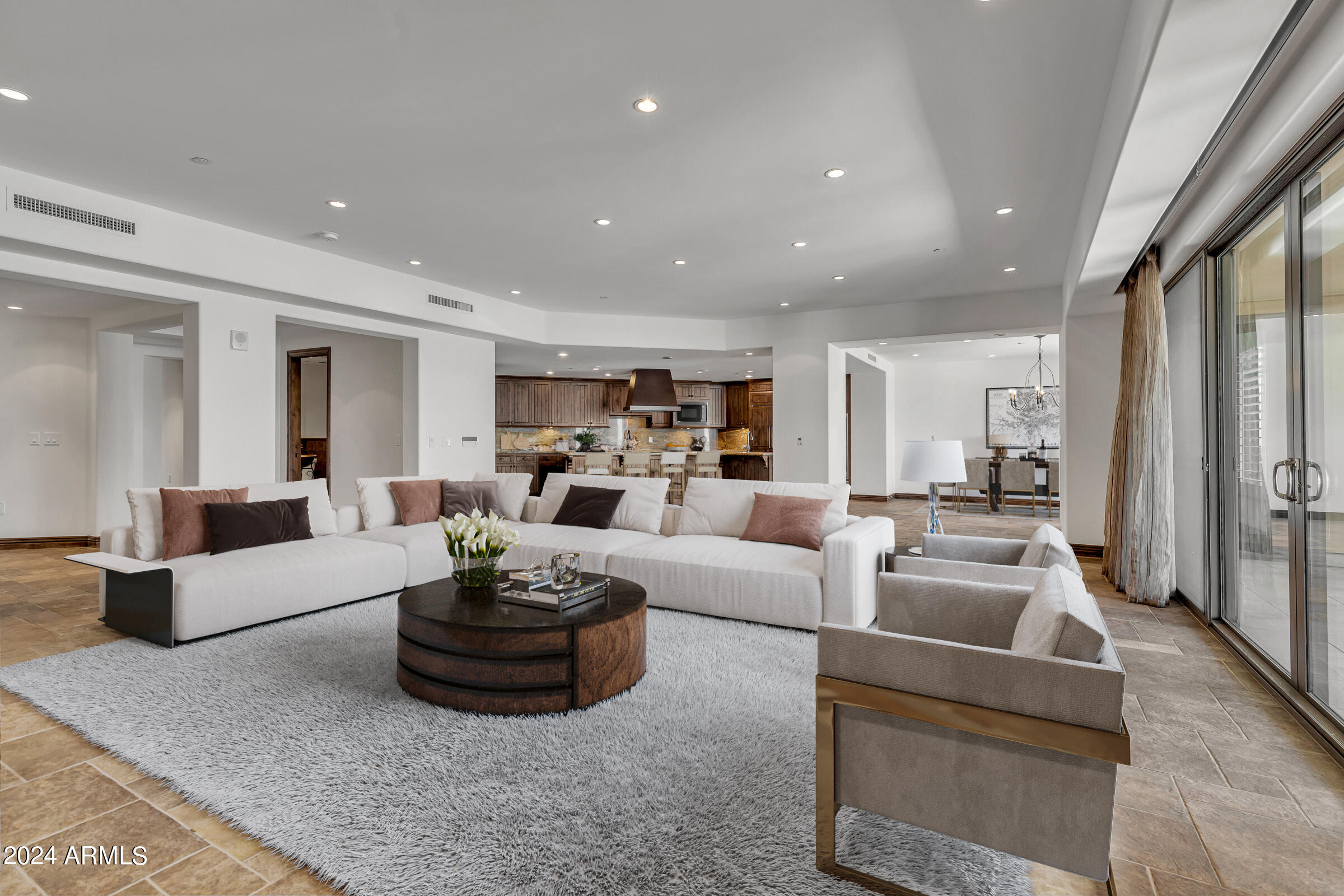 7175 E CAMELBACK Road, 1201