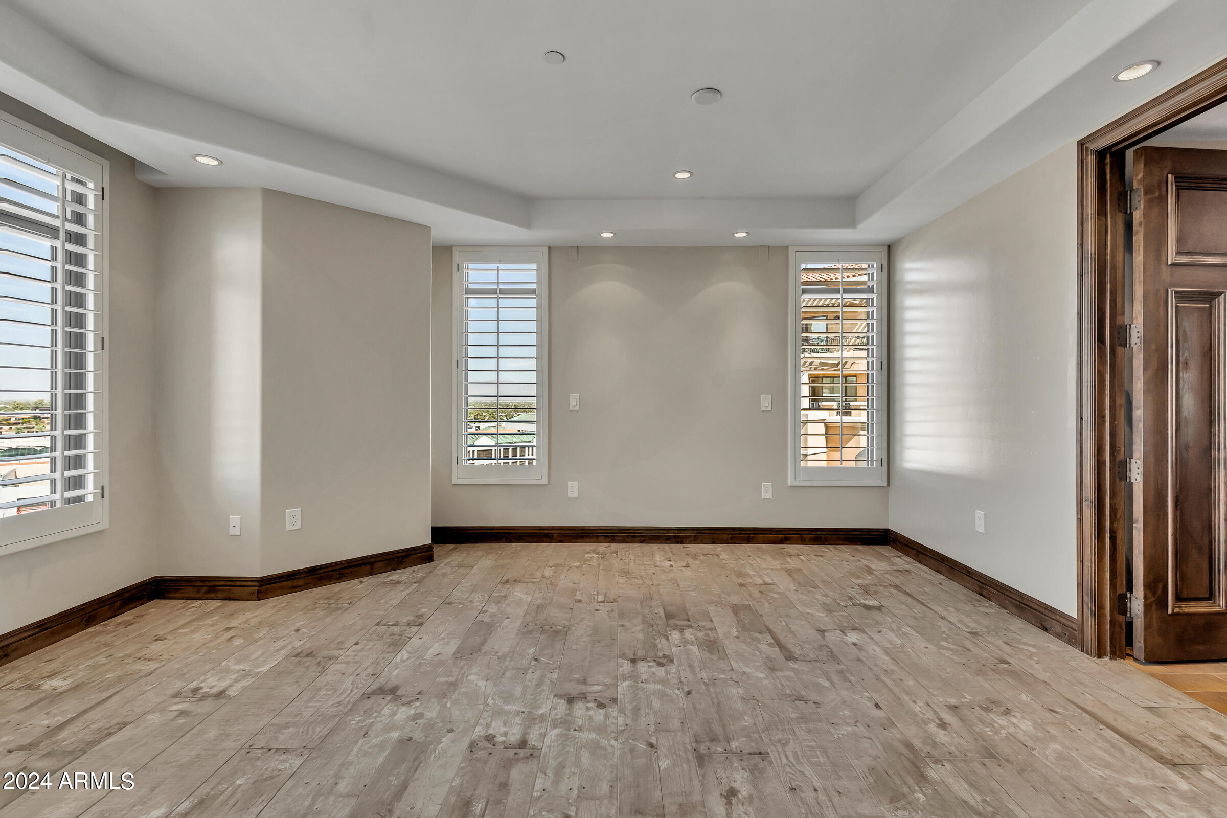 7175 E CAMELBACK Road, 1201