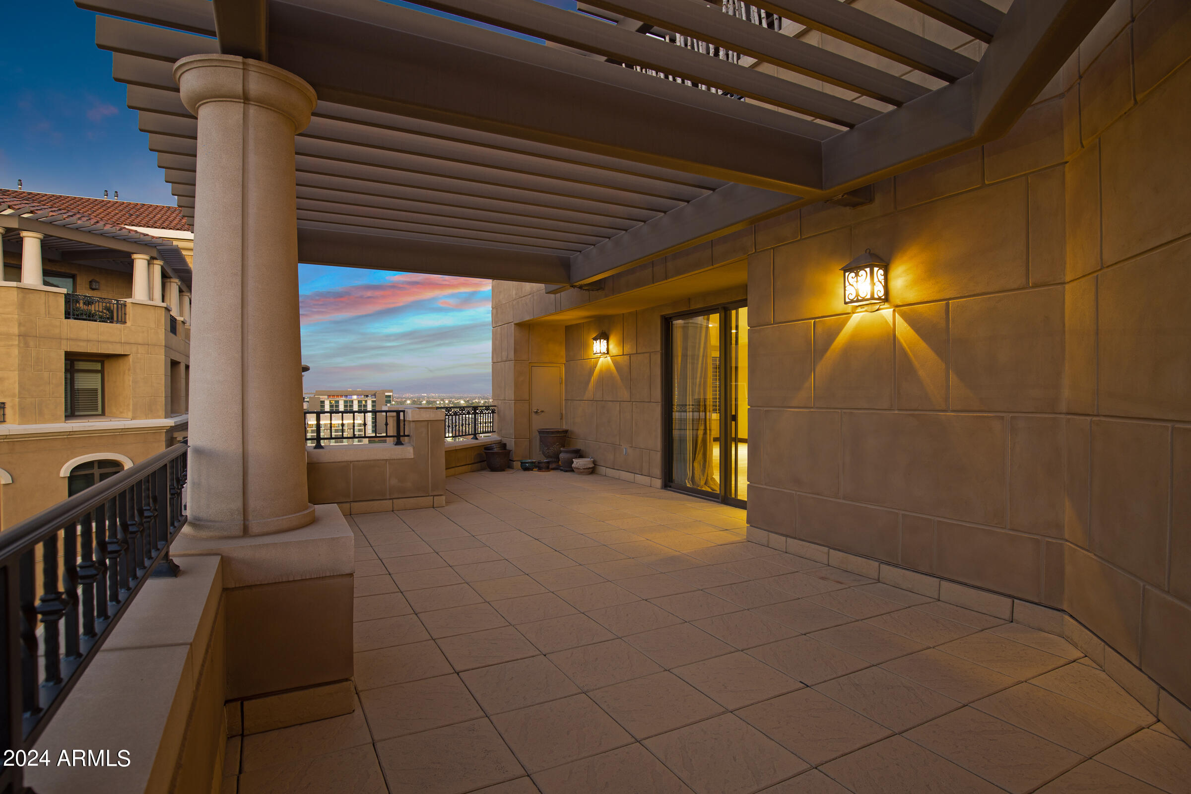 7175 E CAMELBACK Road, 1201