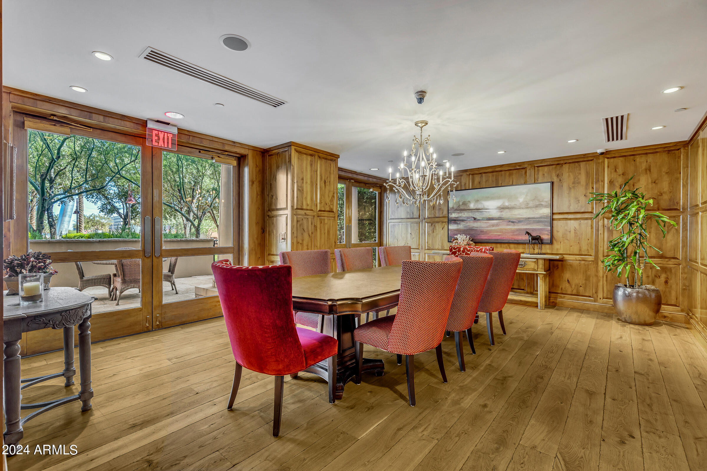 7175 E CAMELBACK Road, 1201