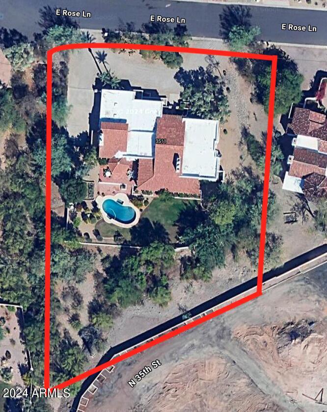 3511 E Rose Lane, 3