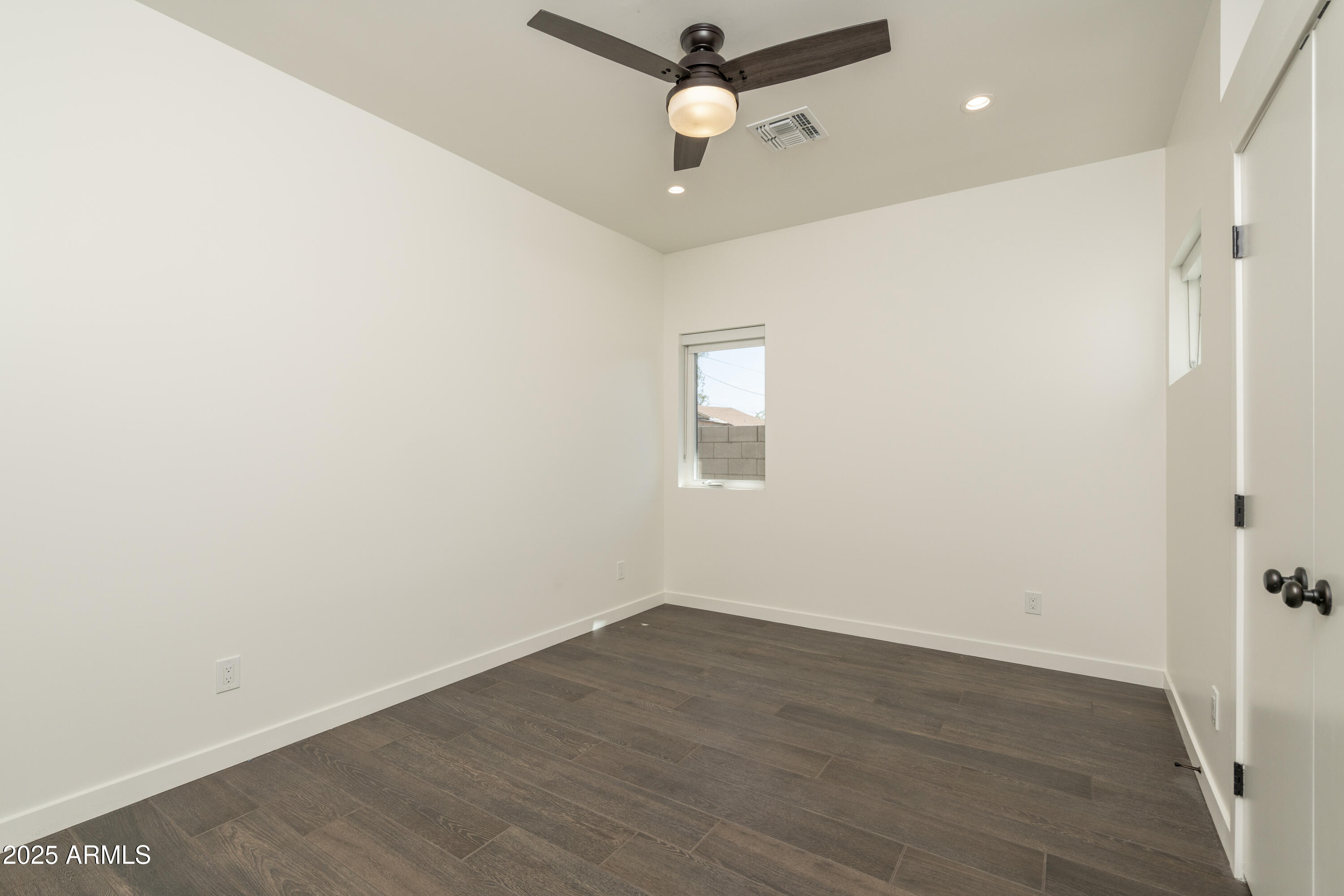 515 N 11TH Street