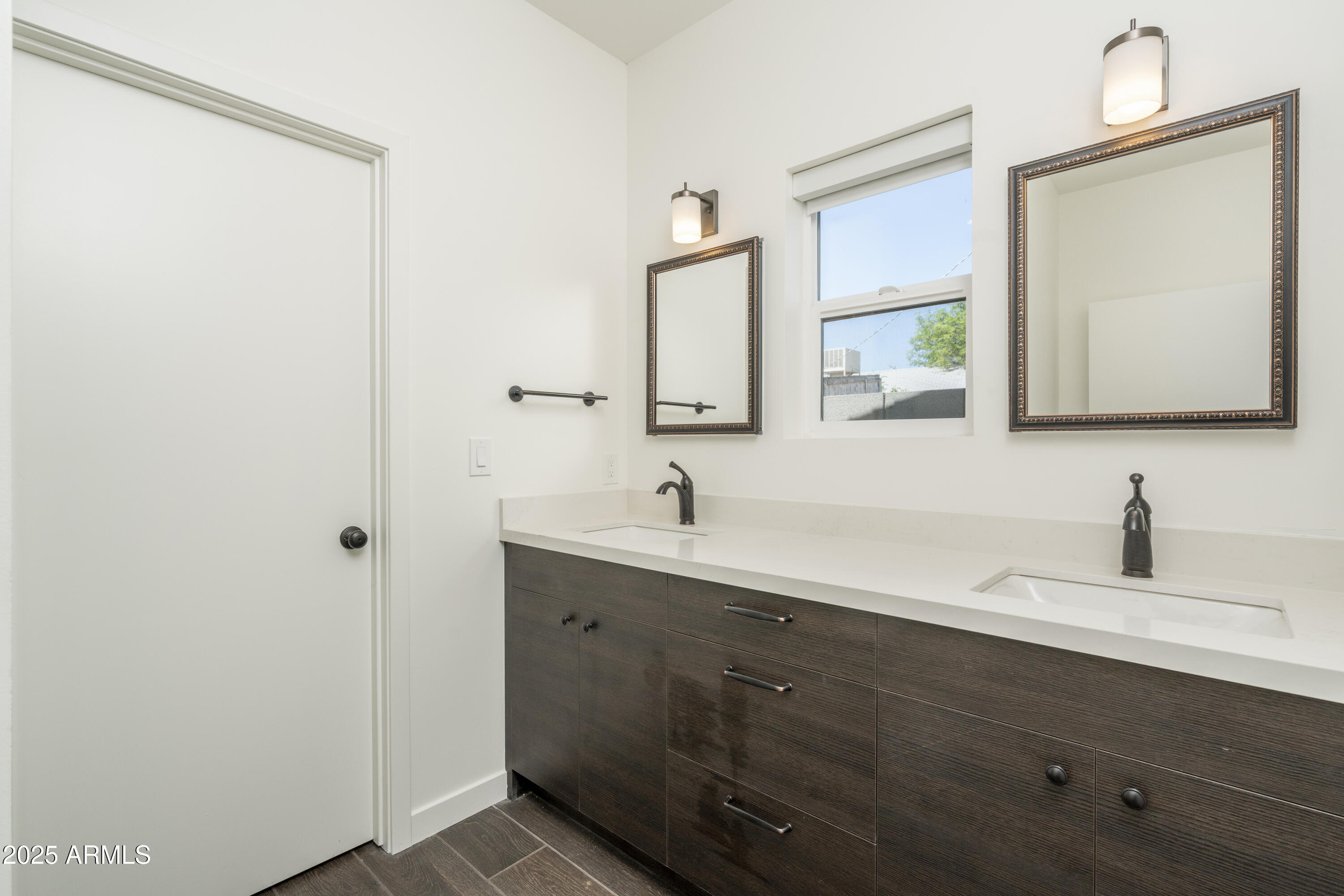 515 N 11TH Street