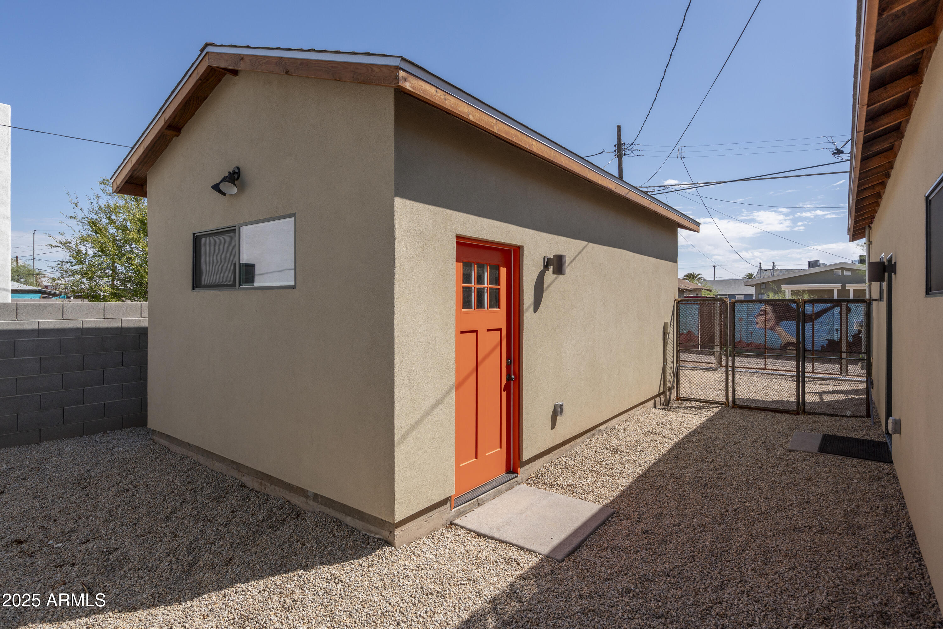 515 N 11TH Street
