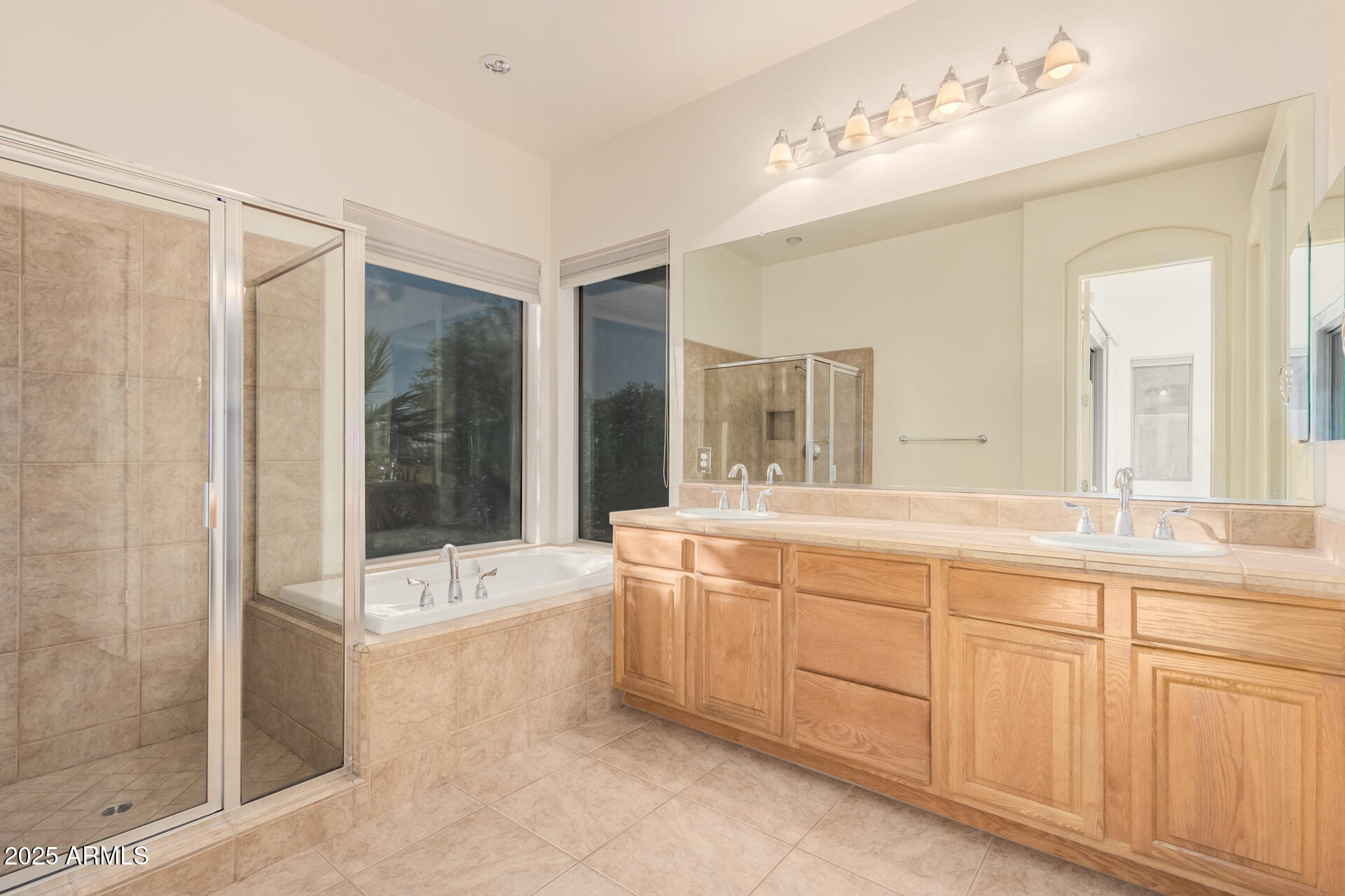 6762 S St Andrews Way