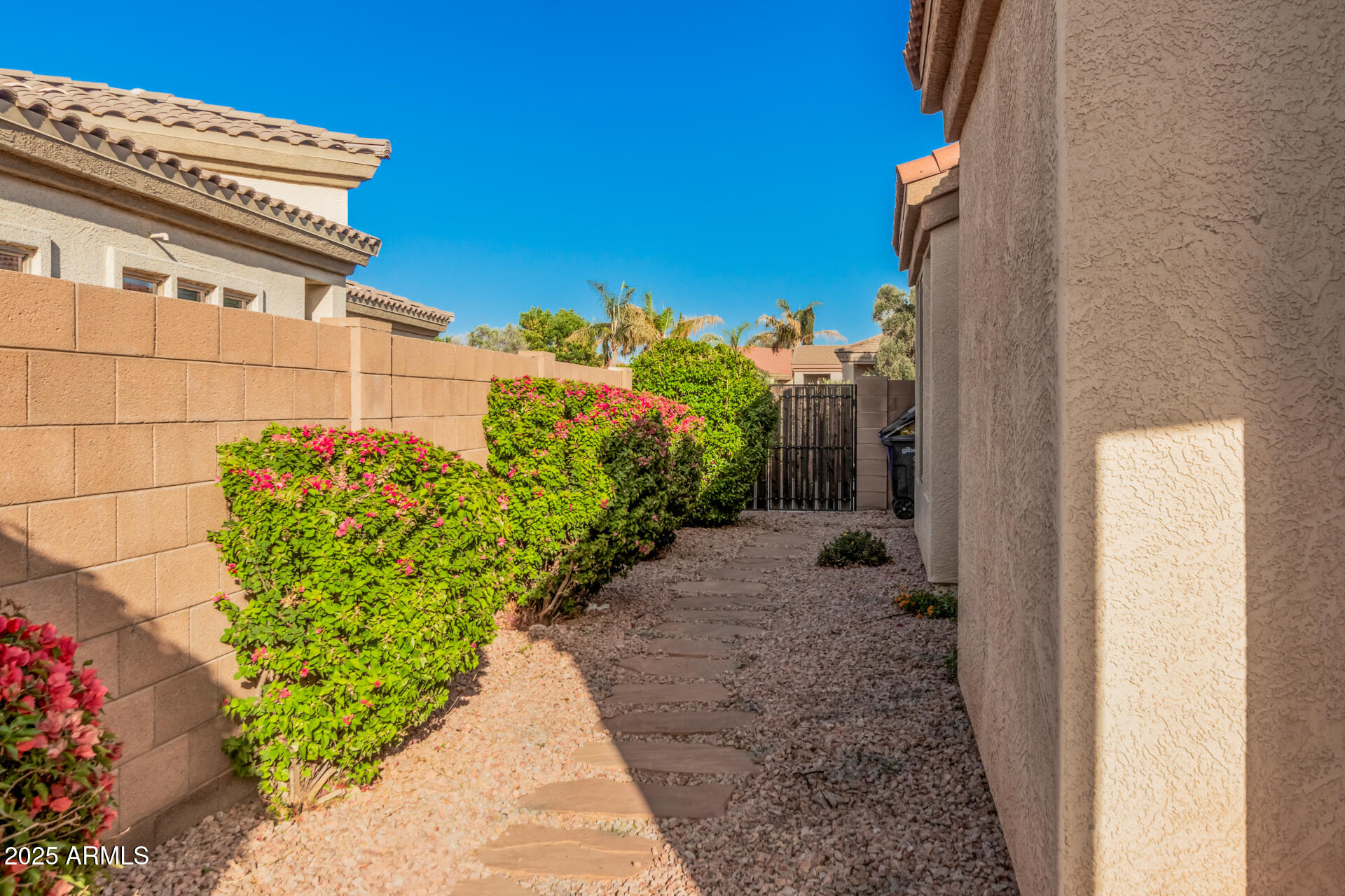 6762 S St Andrews Way