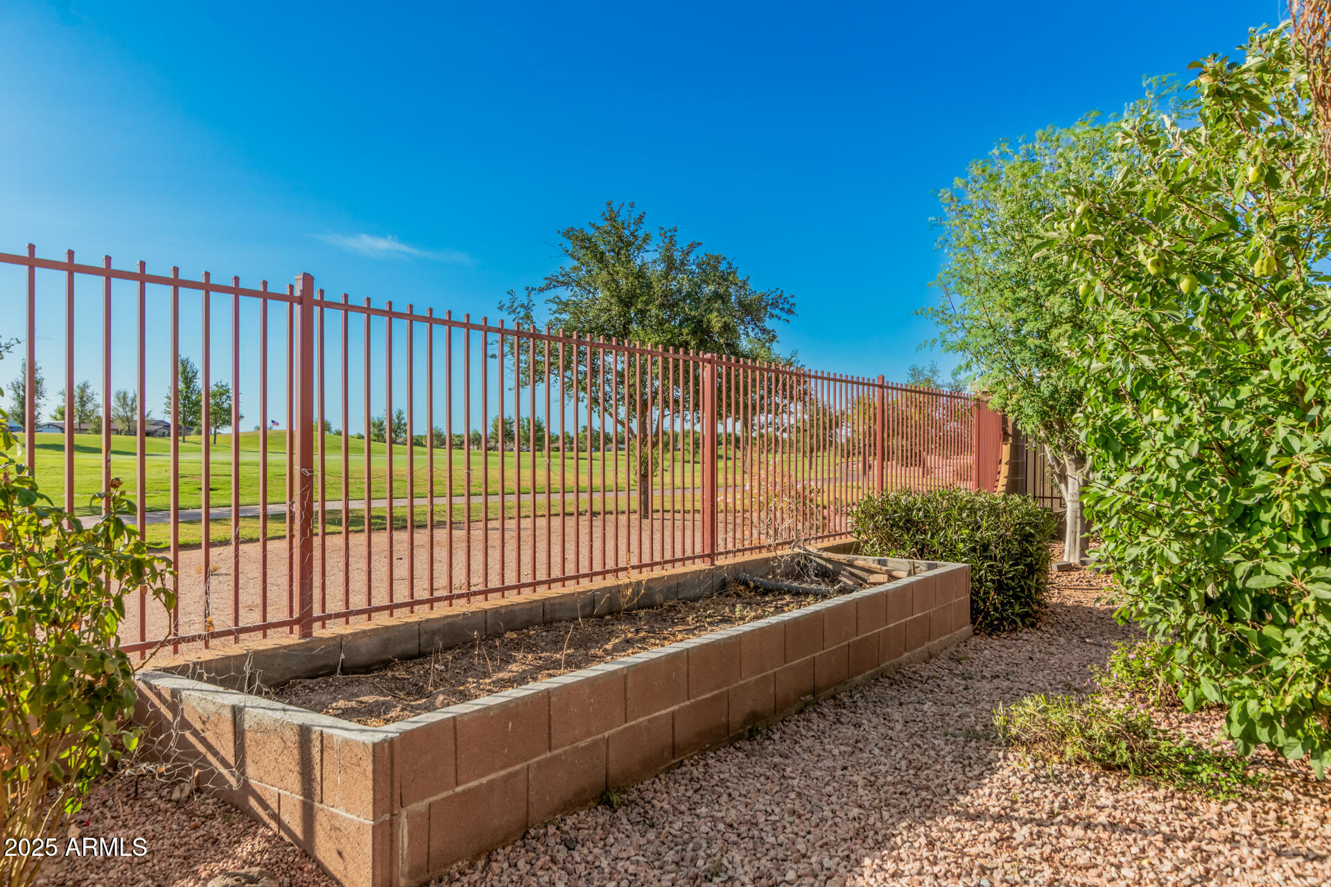 6762 S St Andrews Way