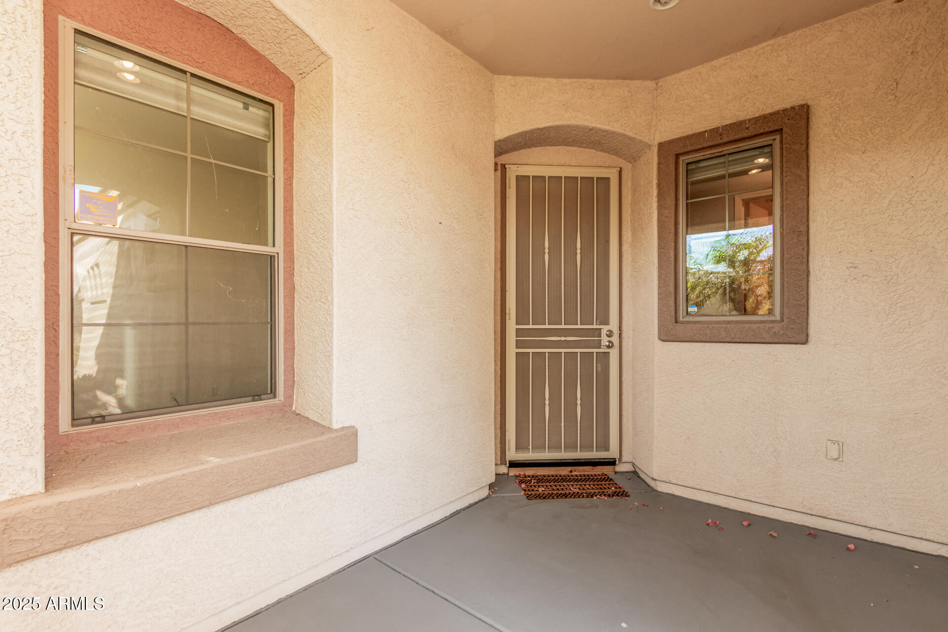 6762 S St Andrews Way