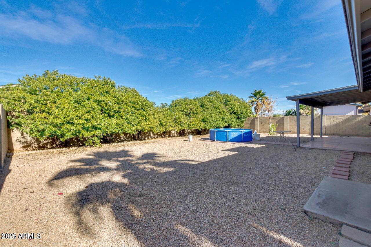 3832 E Bloomfield Road