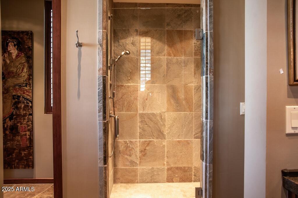 11225 E Whispering Ridge Way