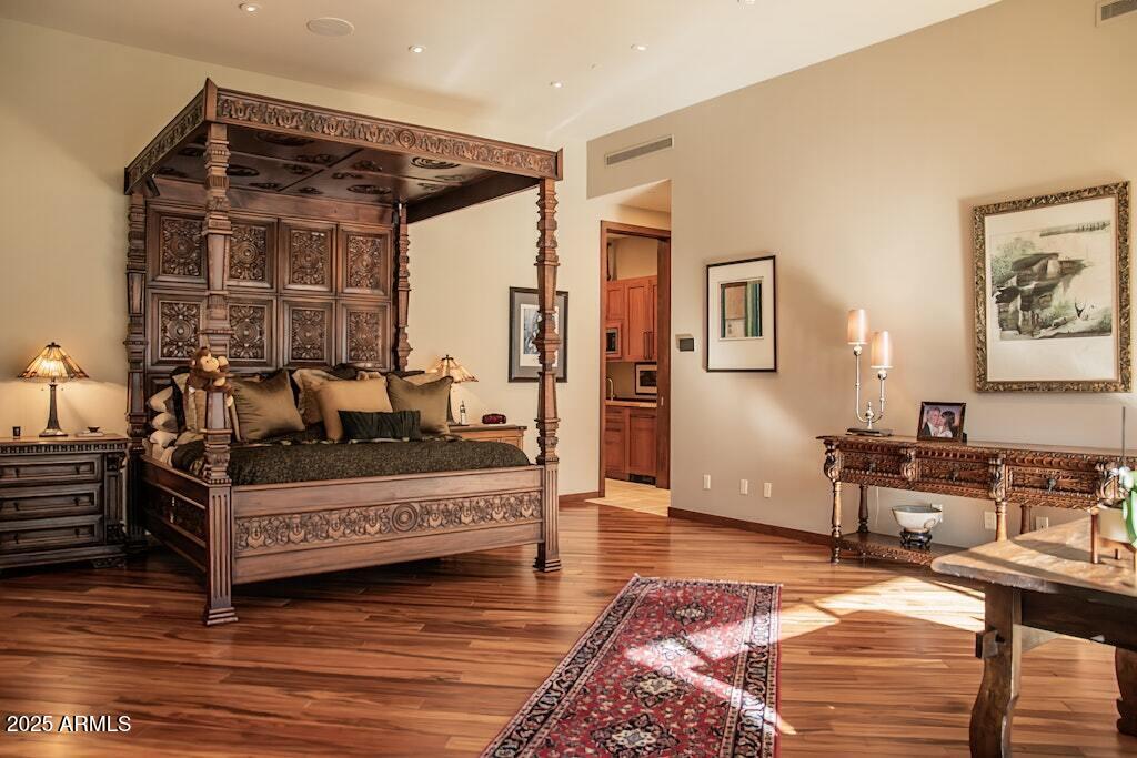 11225 E Whispering Ridge Way