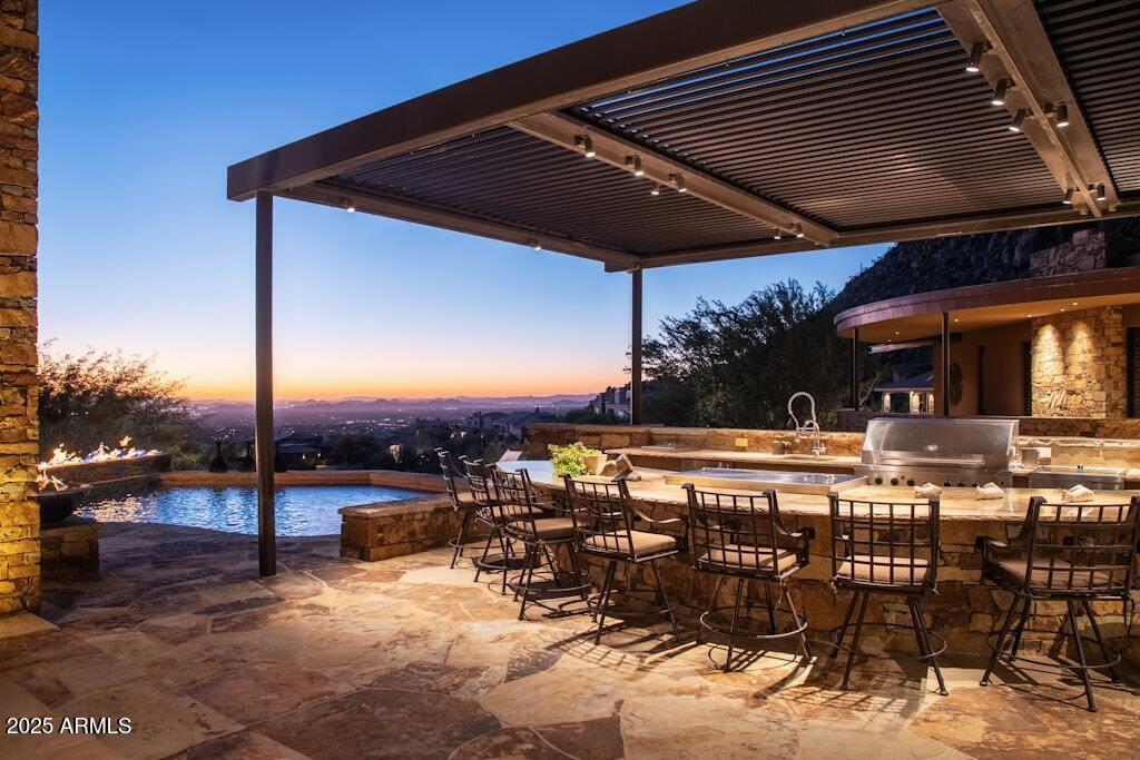 11225 E Whispering Ridge Way