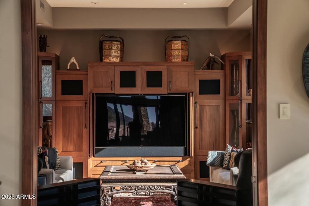 11225 E Whispering Ridge Way