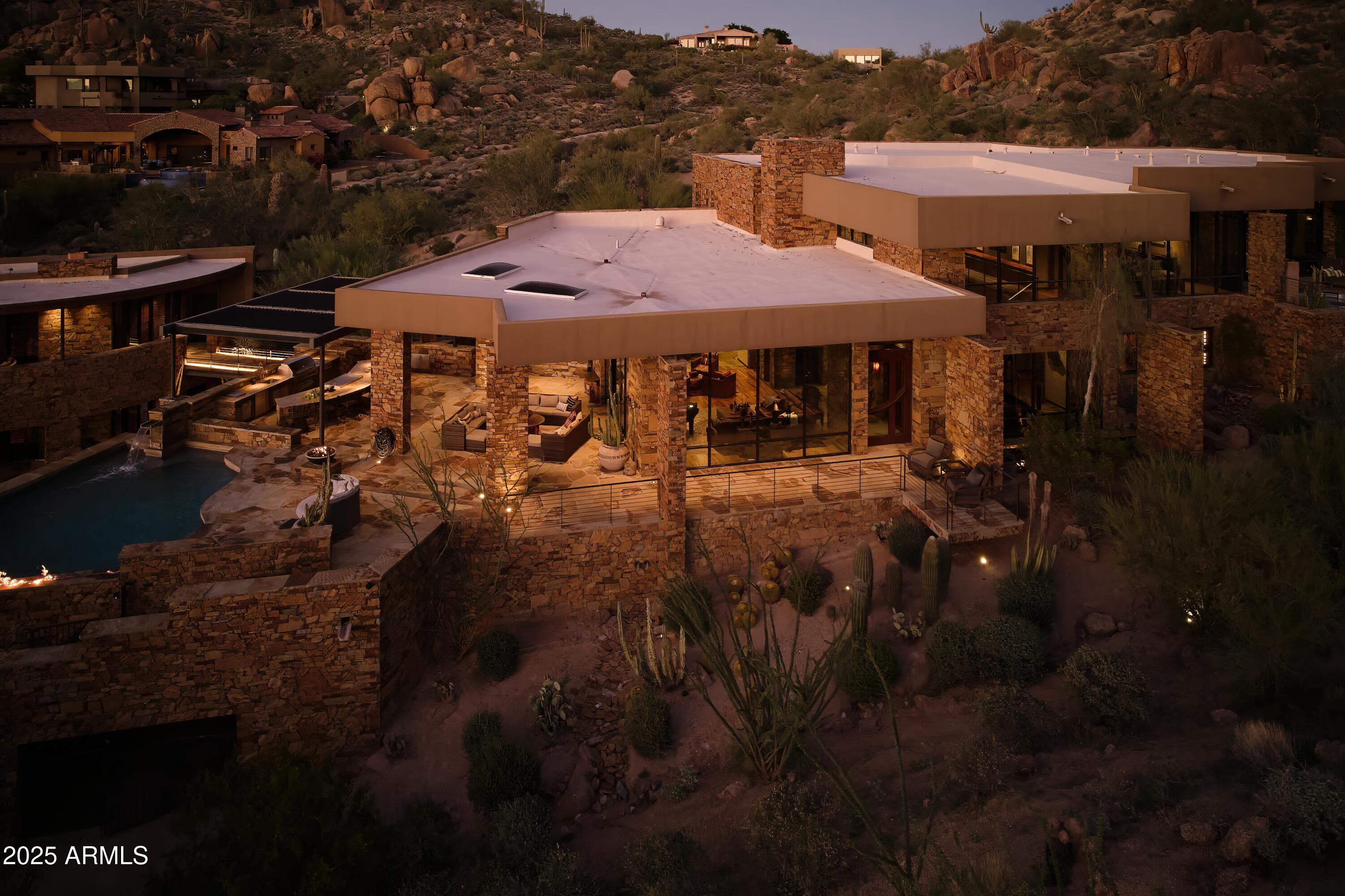 11225 E Whispering Ridge Way