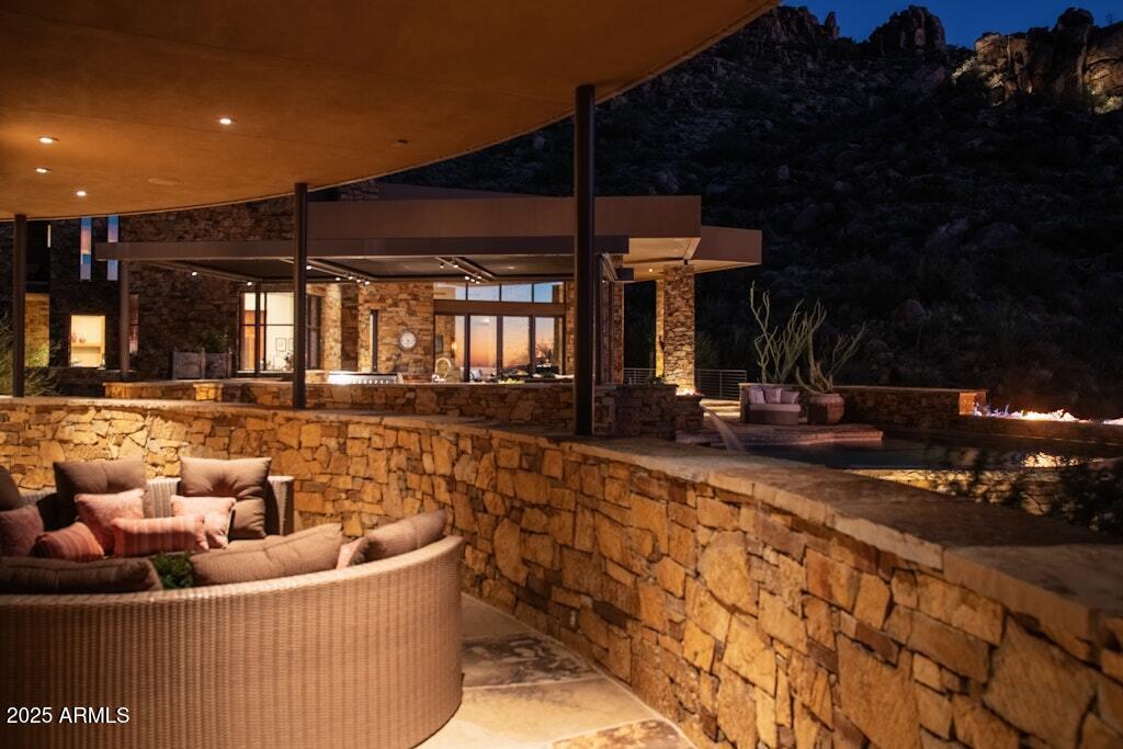 11225 E Whispering Ridge Way