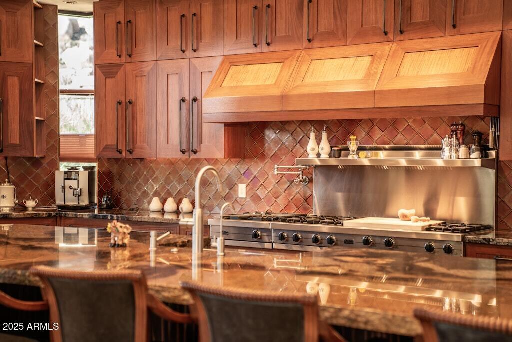 11225 E Whispering Ridge Way