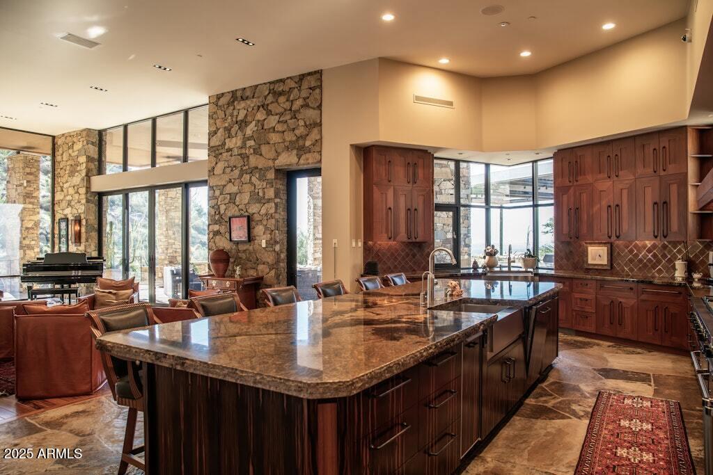 11225 E Whispering Ridge Way