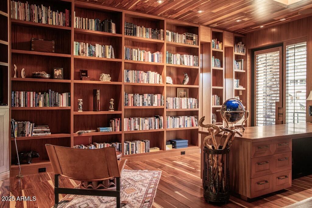 11225 E Whispering Ridge Way