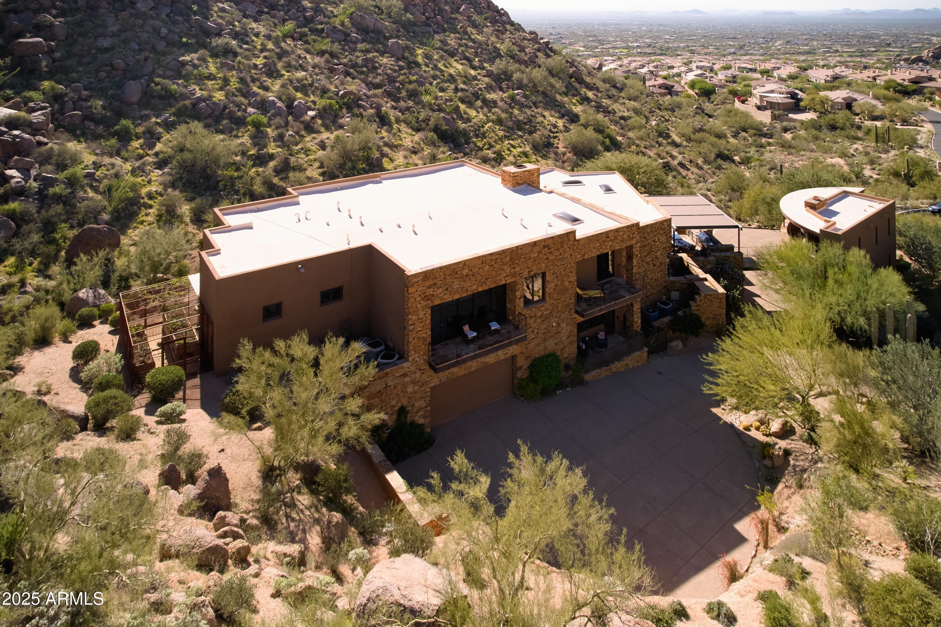 11225 E Whispering Ridge Way