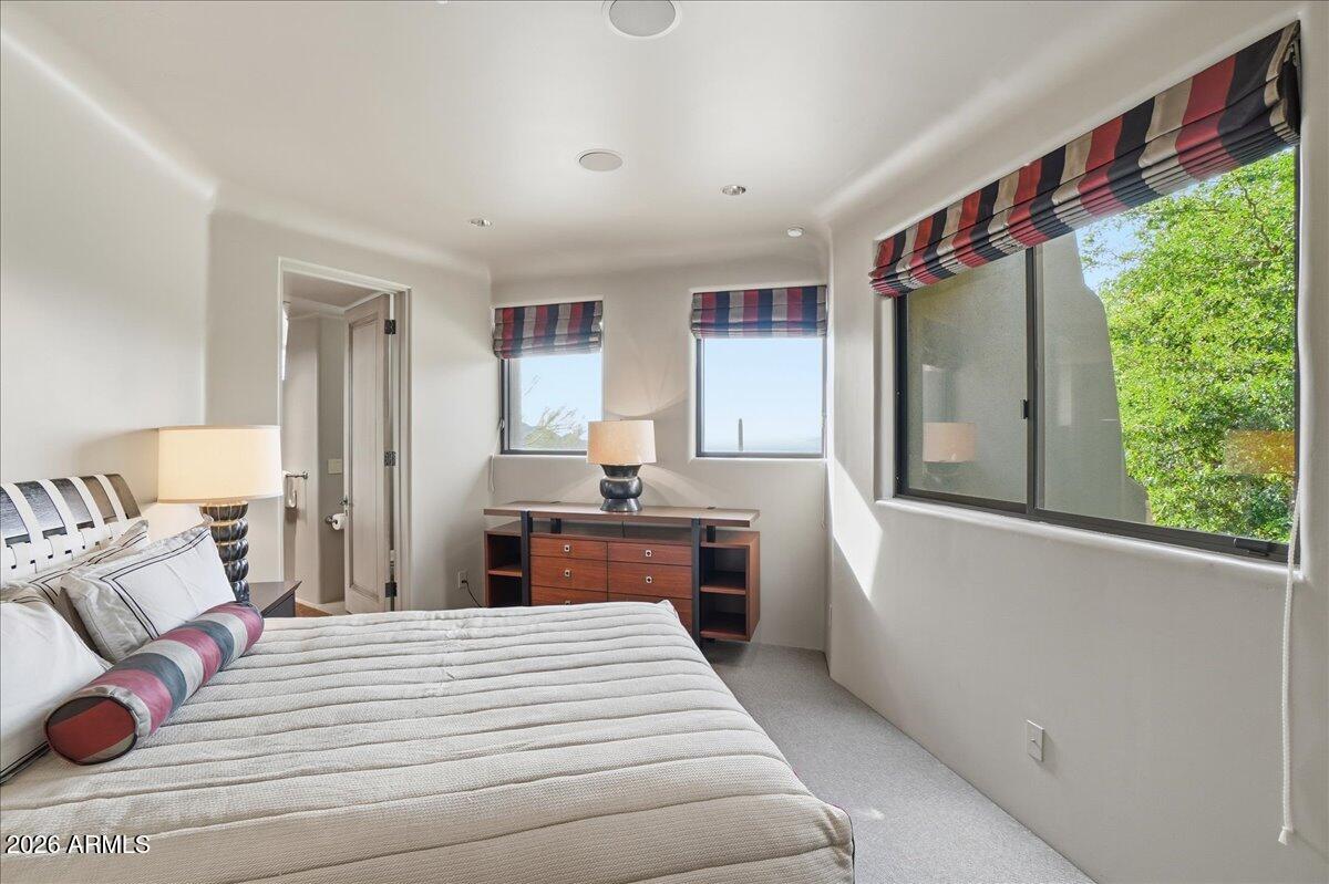 10040 E HAPPY VALLEY Road 1049