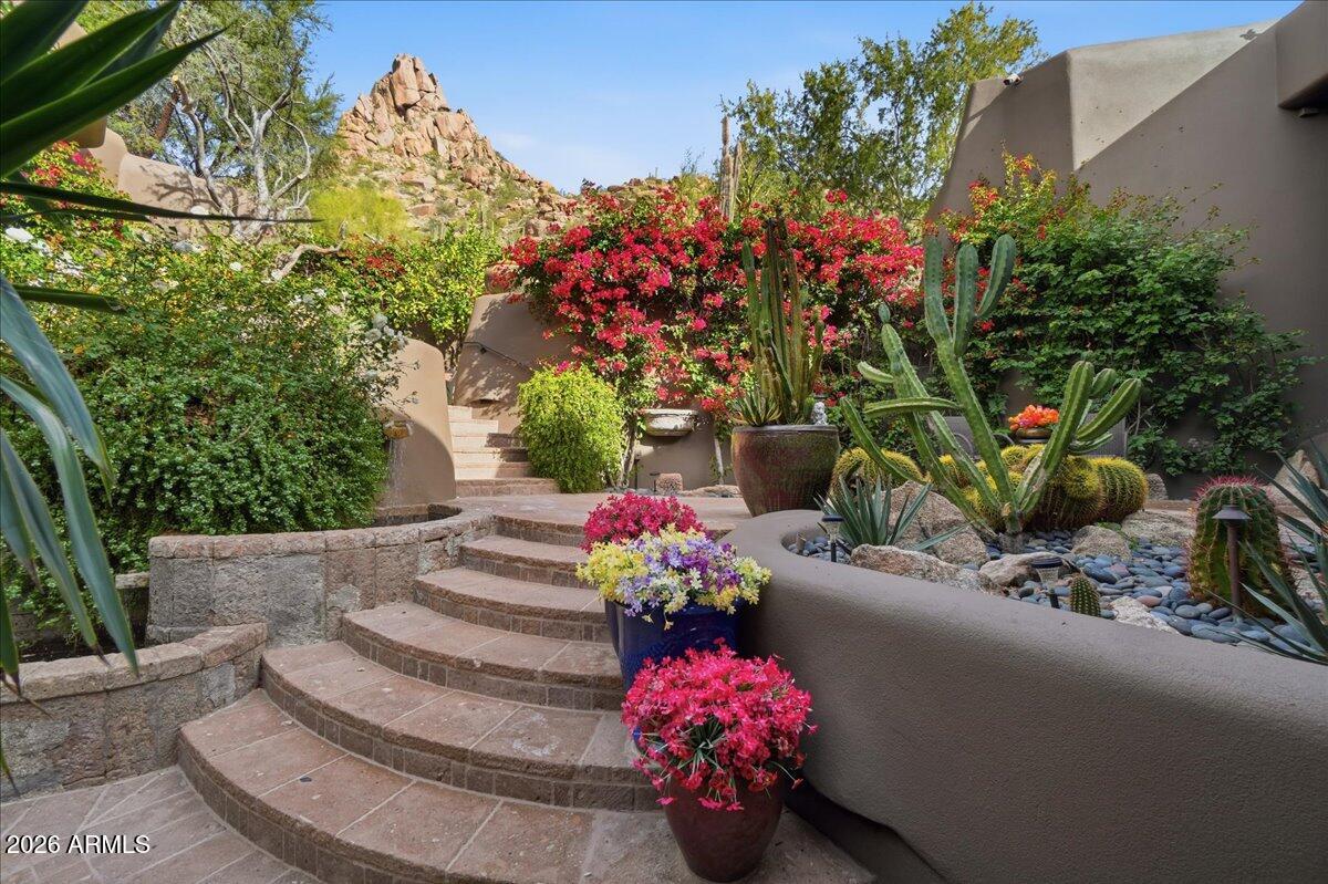 10040 E HAPPY VALLEY Road 1049