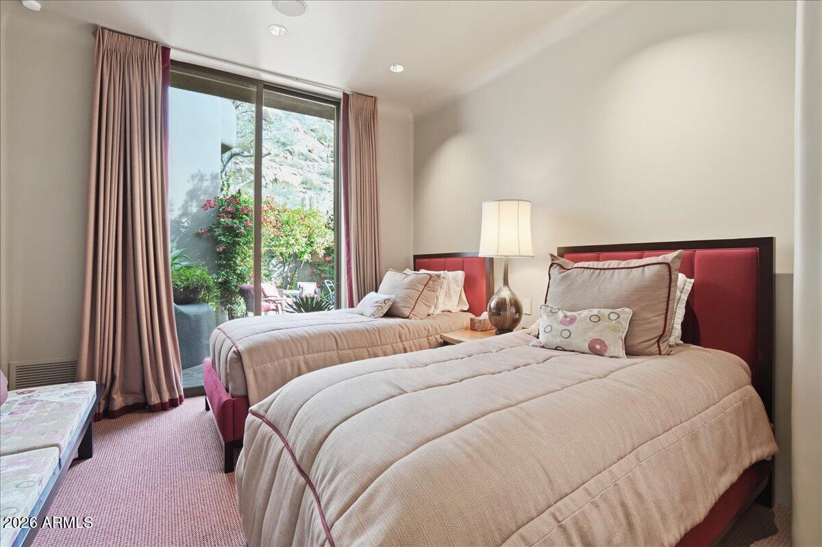 10040 E HAPPY VALLEY Road 1049