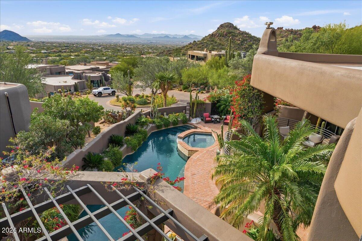 10040 E HAPPY VALLEY Road 1049