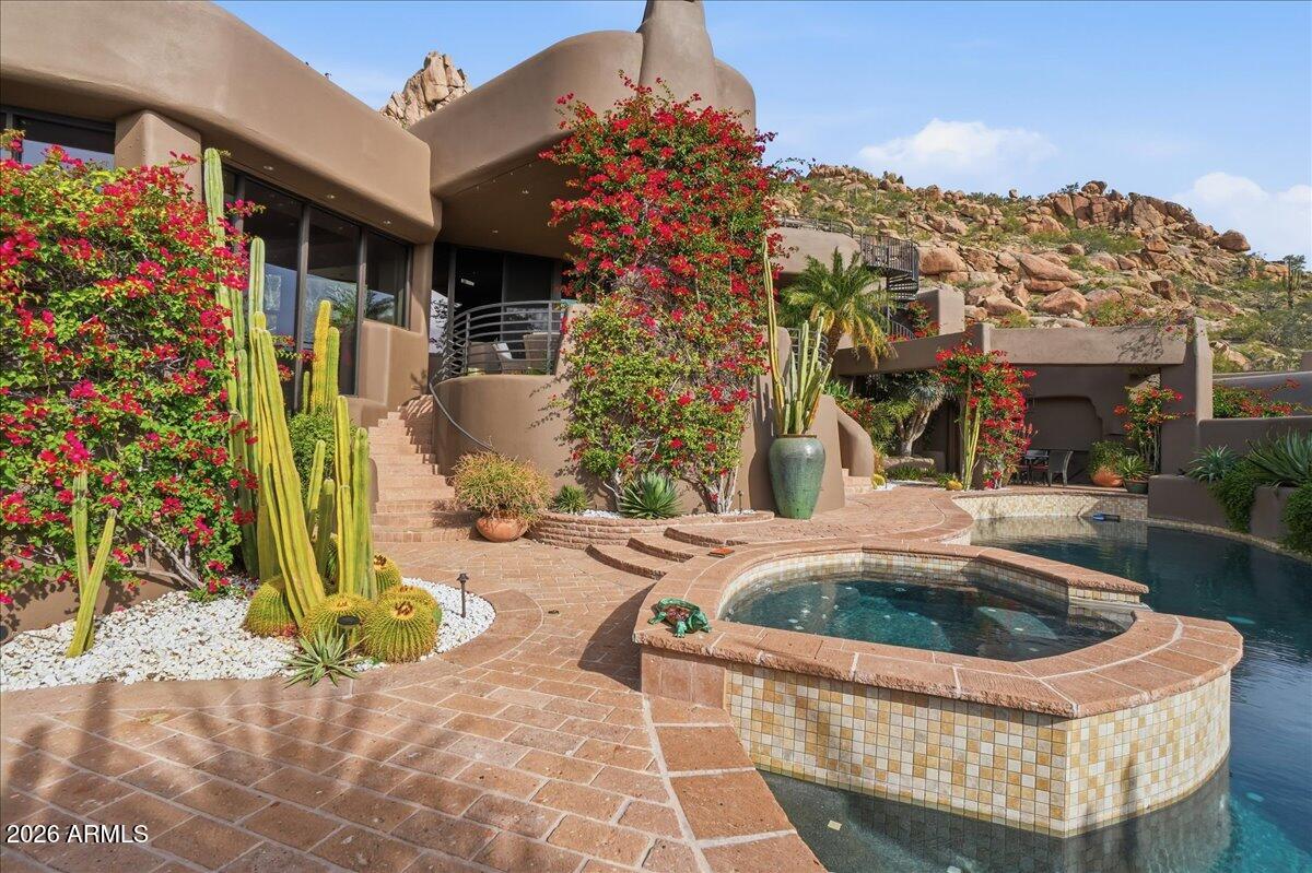 10040 E HAPPY VALLEY Road 1049