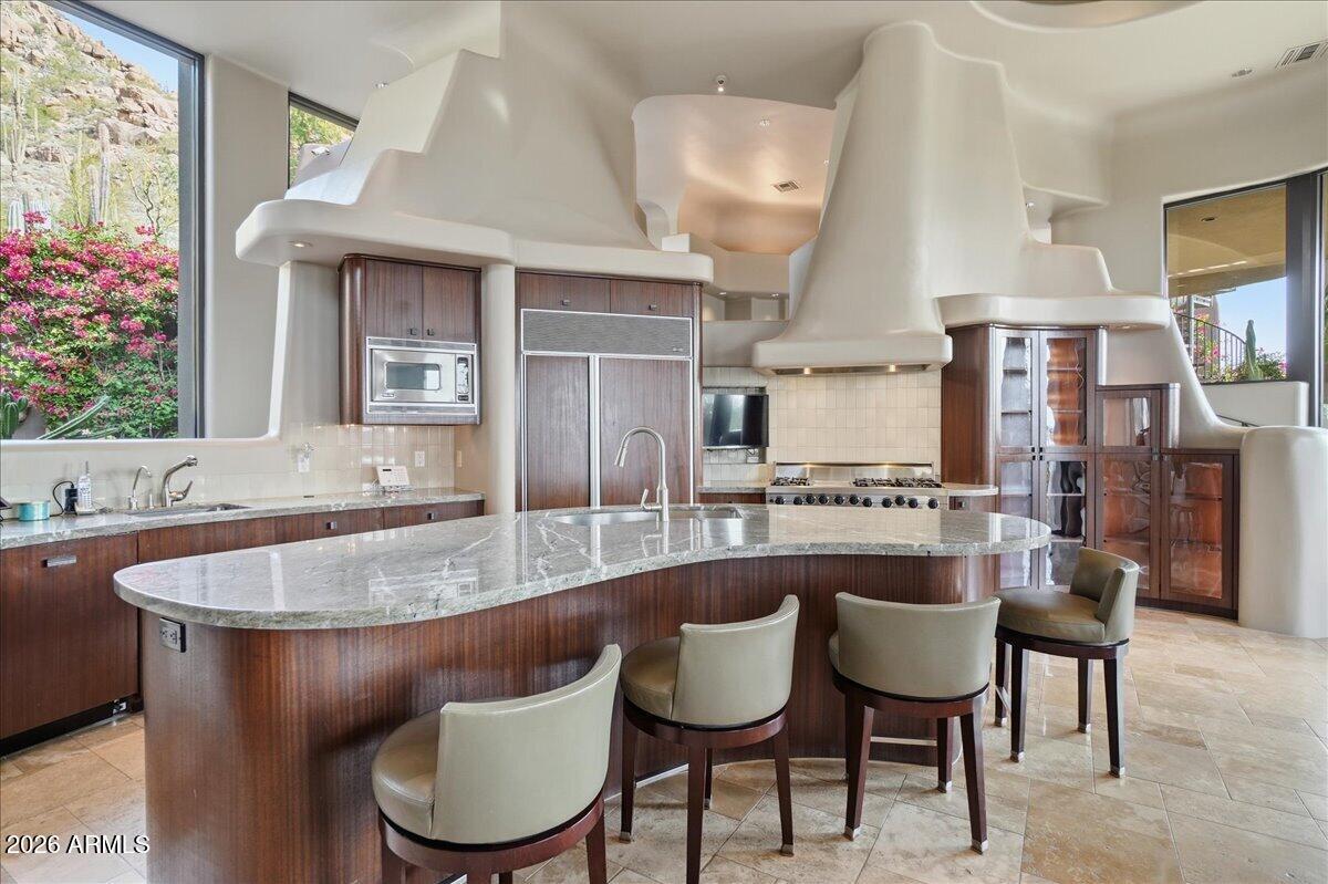 10040 E HAPPY VALLEY Road 1049