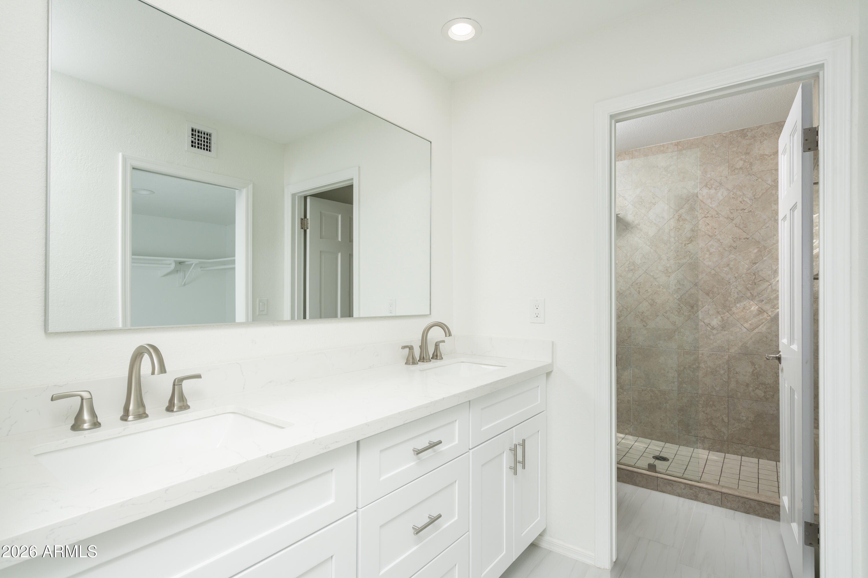 7986 E Vía Del Desierto