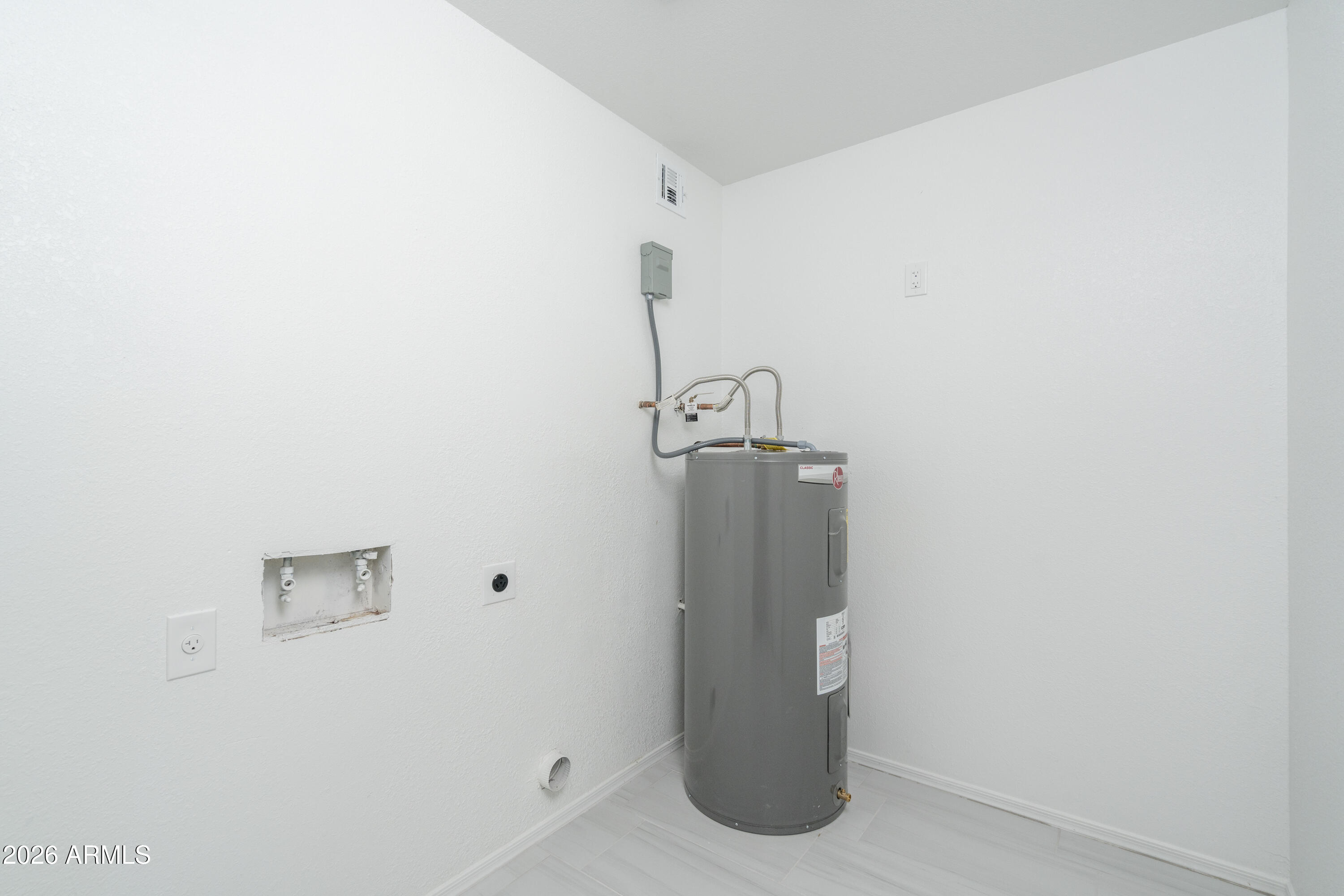 7986 E Vía Del Desierto