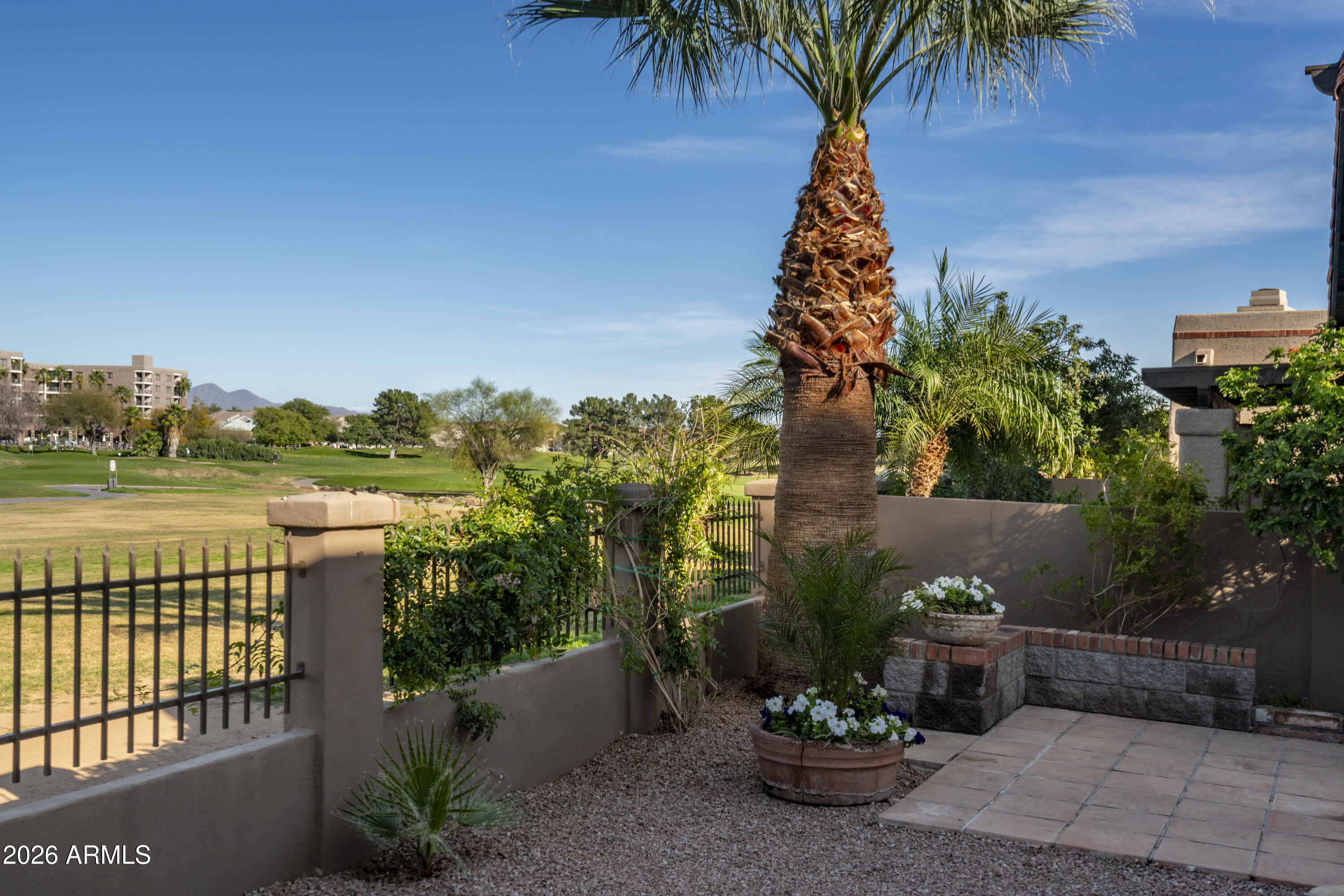 4128 E Paradise Drive