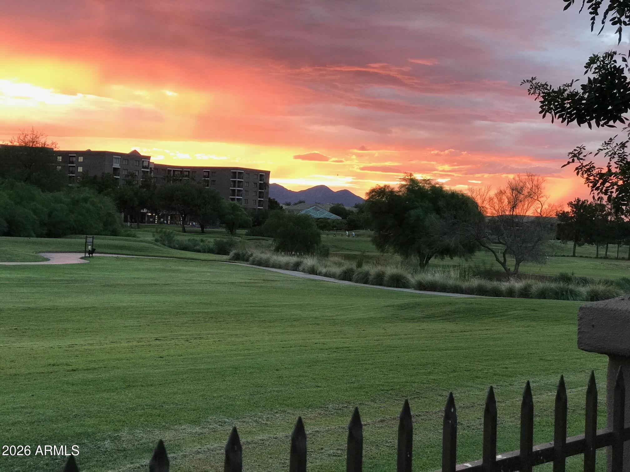 4128 E Paradise Drive