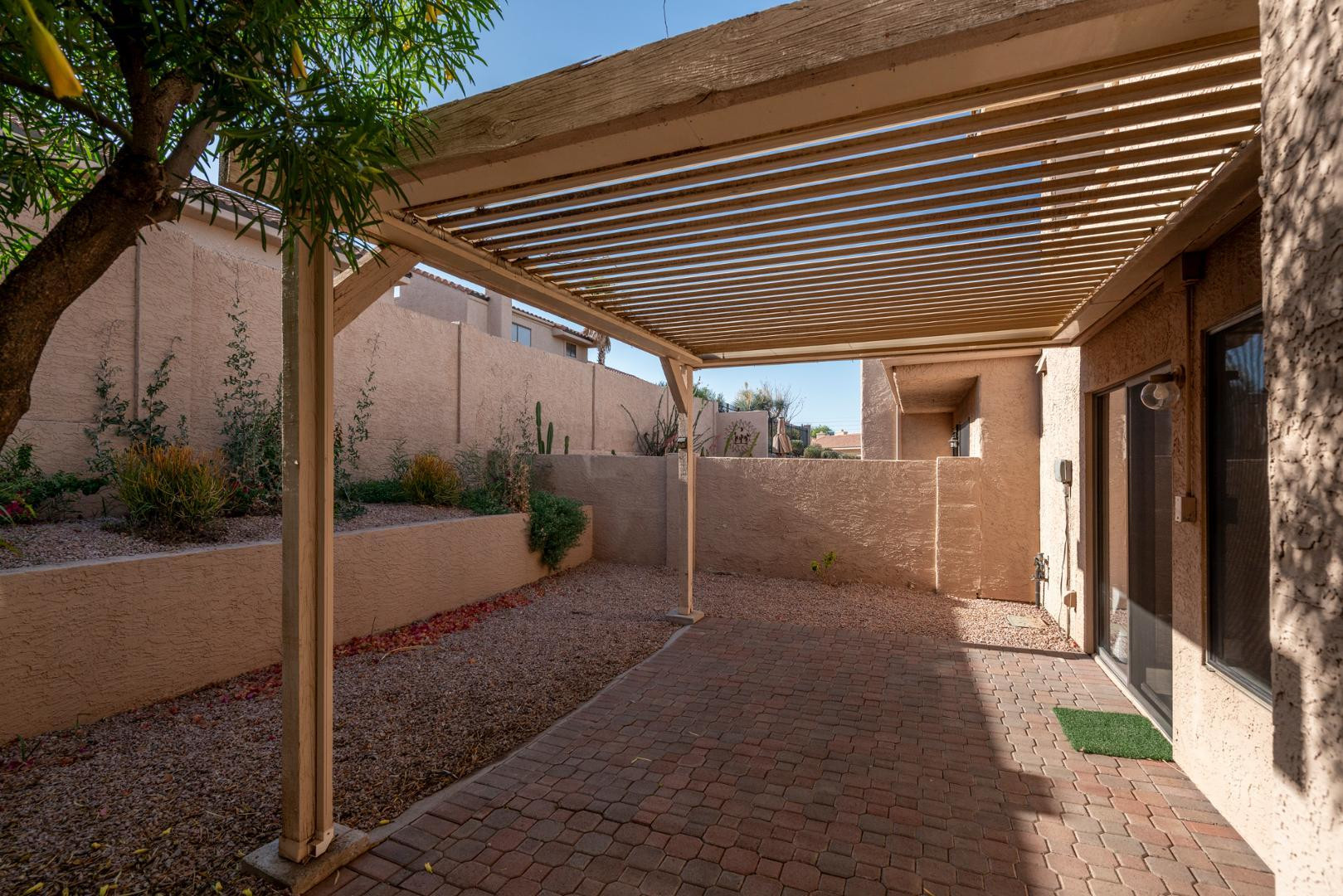 1656 N Sierra Vista Drive