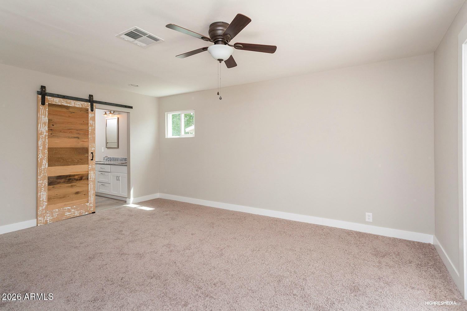4210 N 34th Place