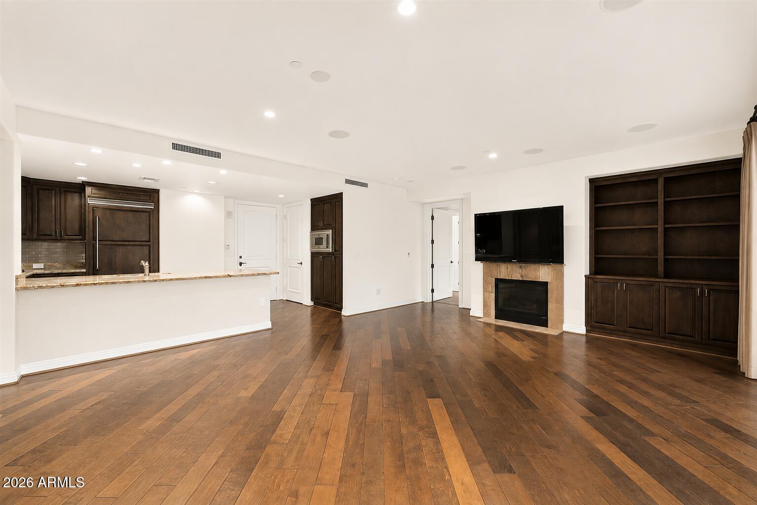 7175 E CAMELBACK Road 604