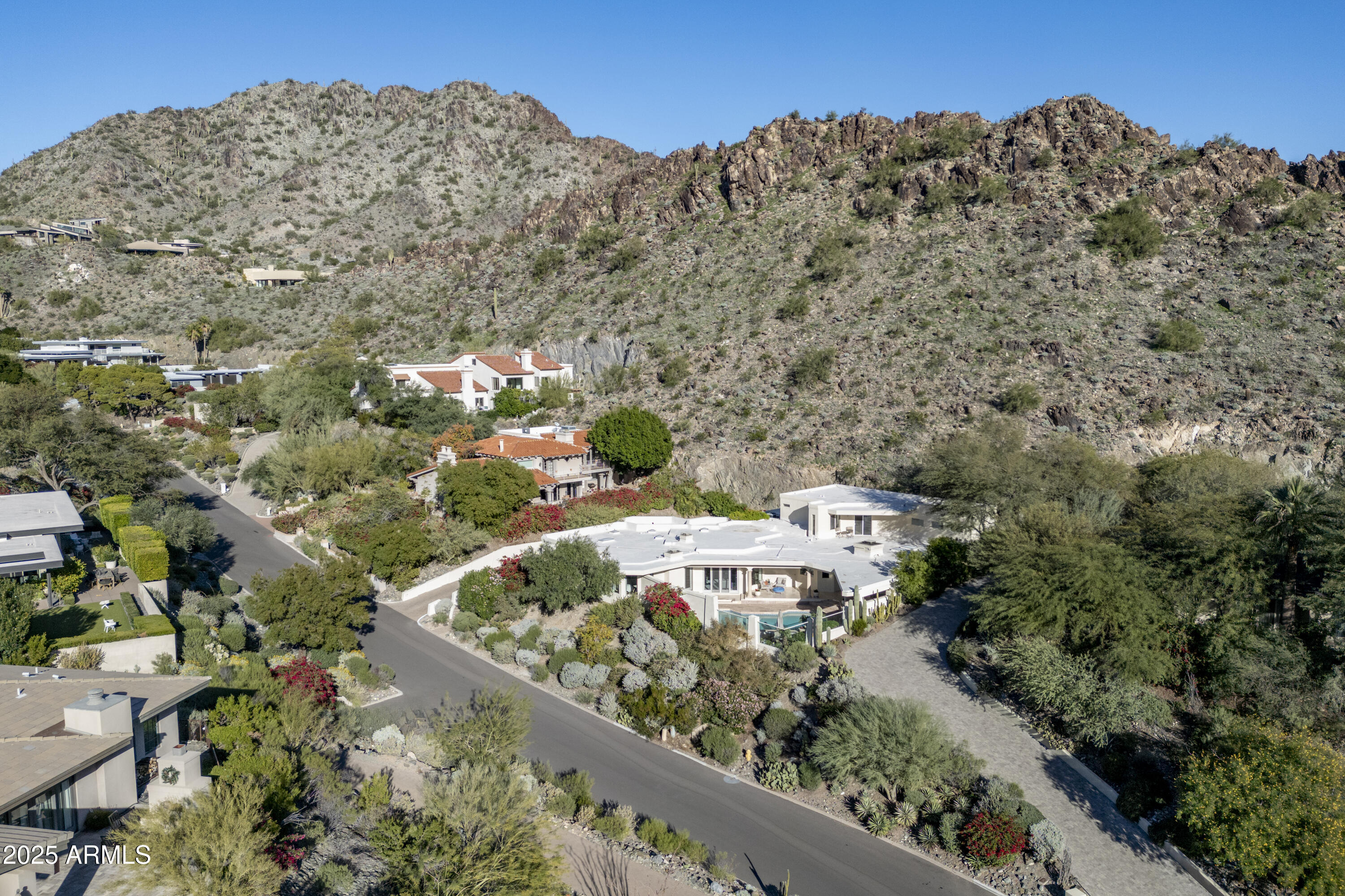 3500 E LINCOLN Drive 17