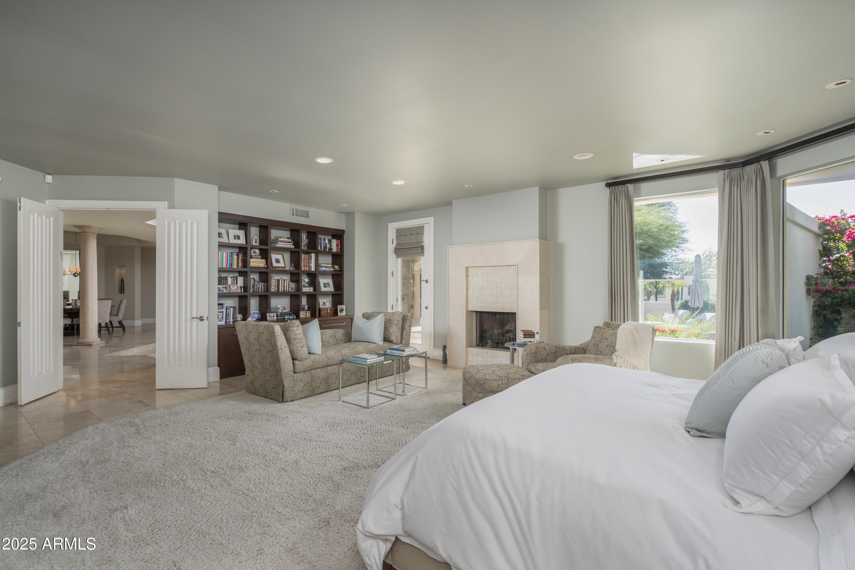 3500 E LINCOLN Drive 17