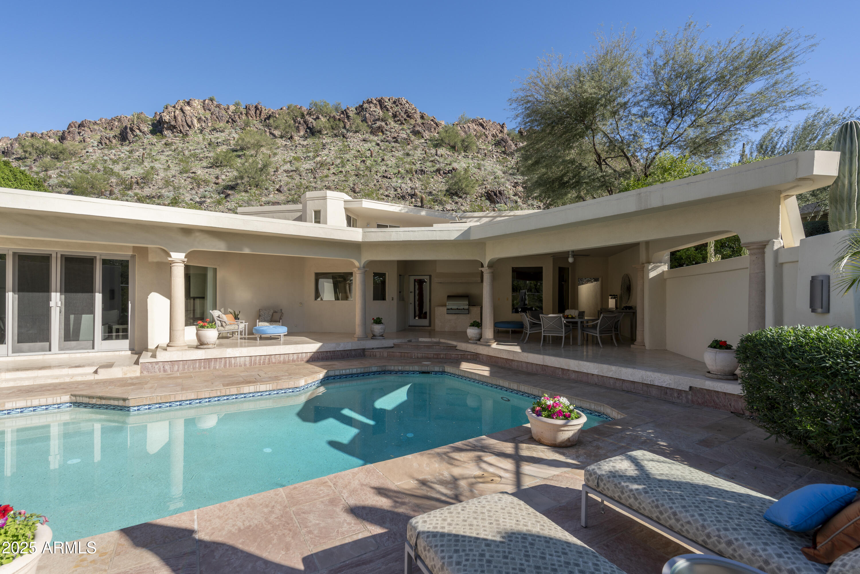 3500 E LINCOLN Drive 17