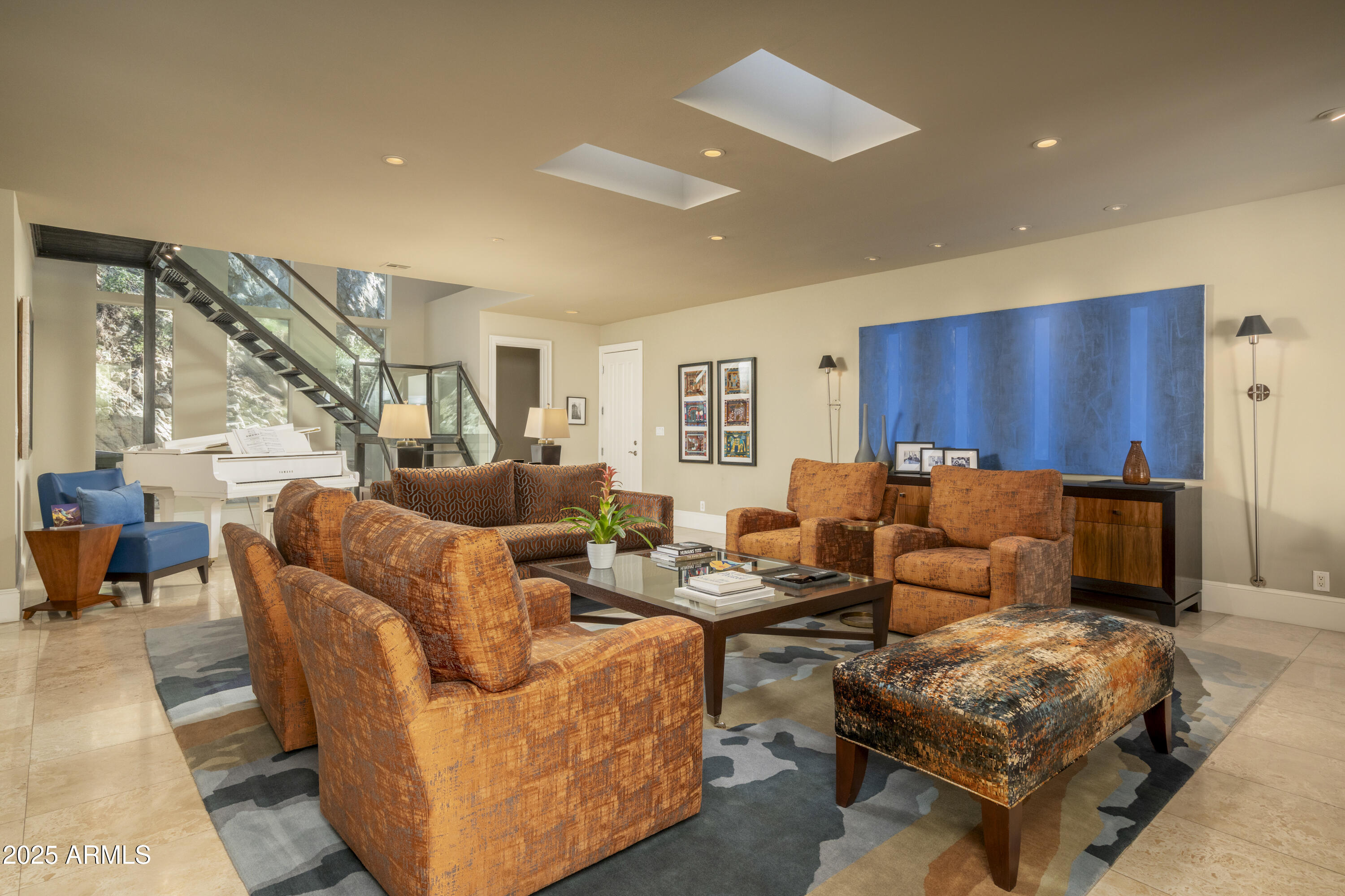 3500 E LINCOLN Drive 17