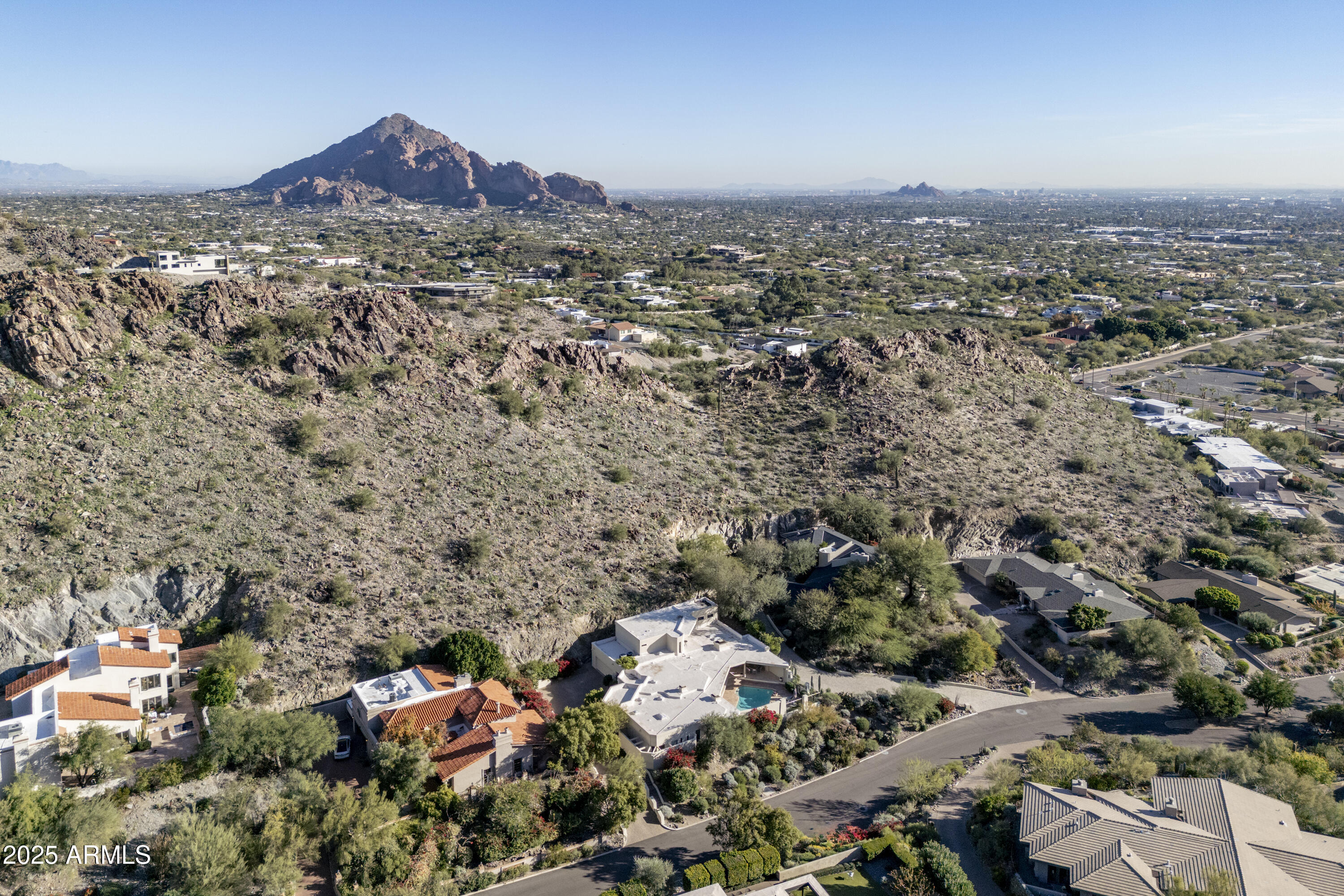 3500 E LINCOLN Drive 17
