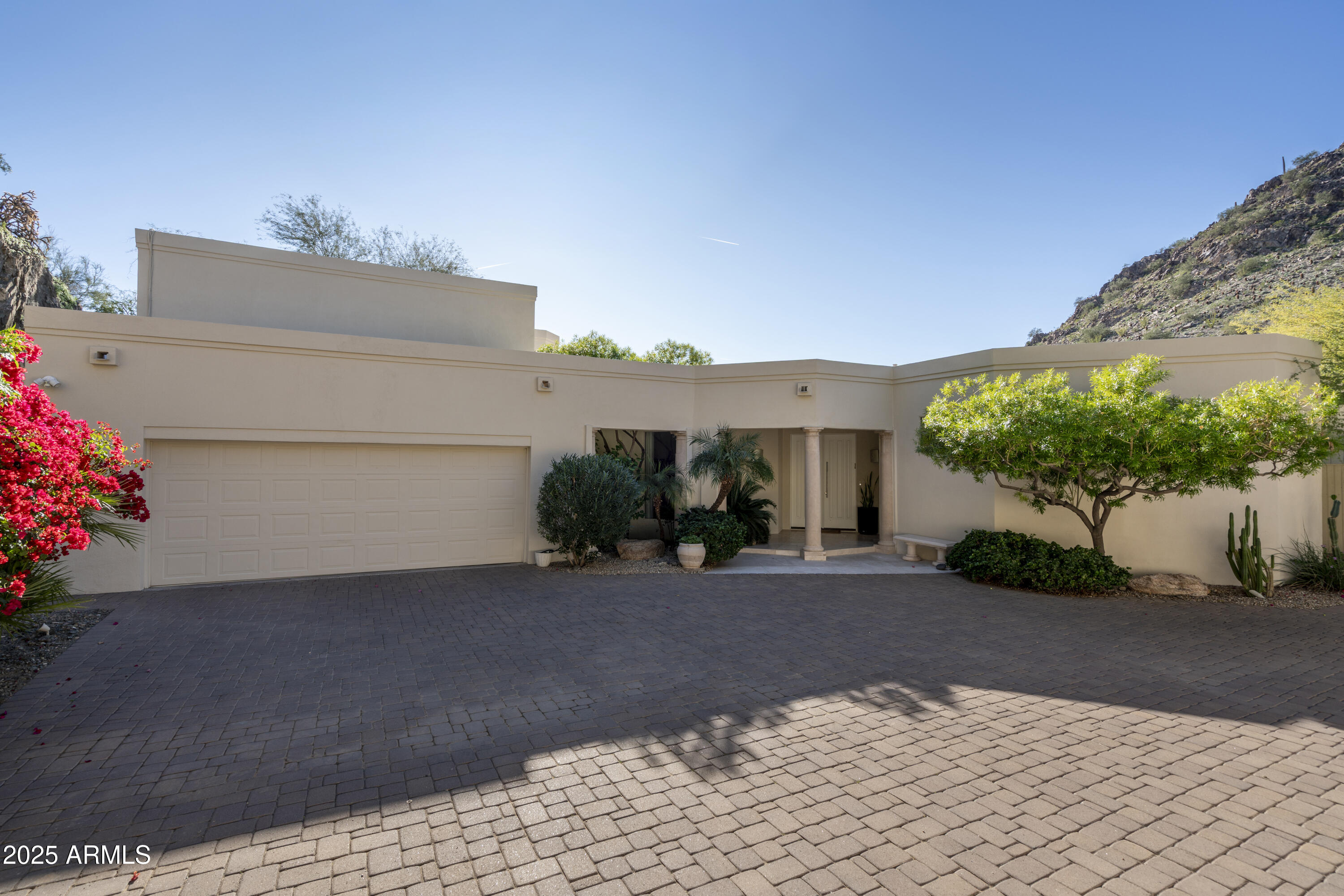 3500 E LINCOLN Drive 17