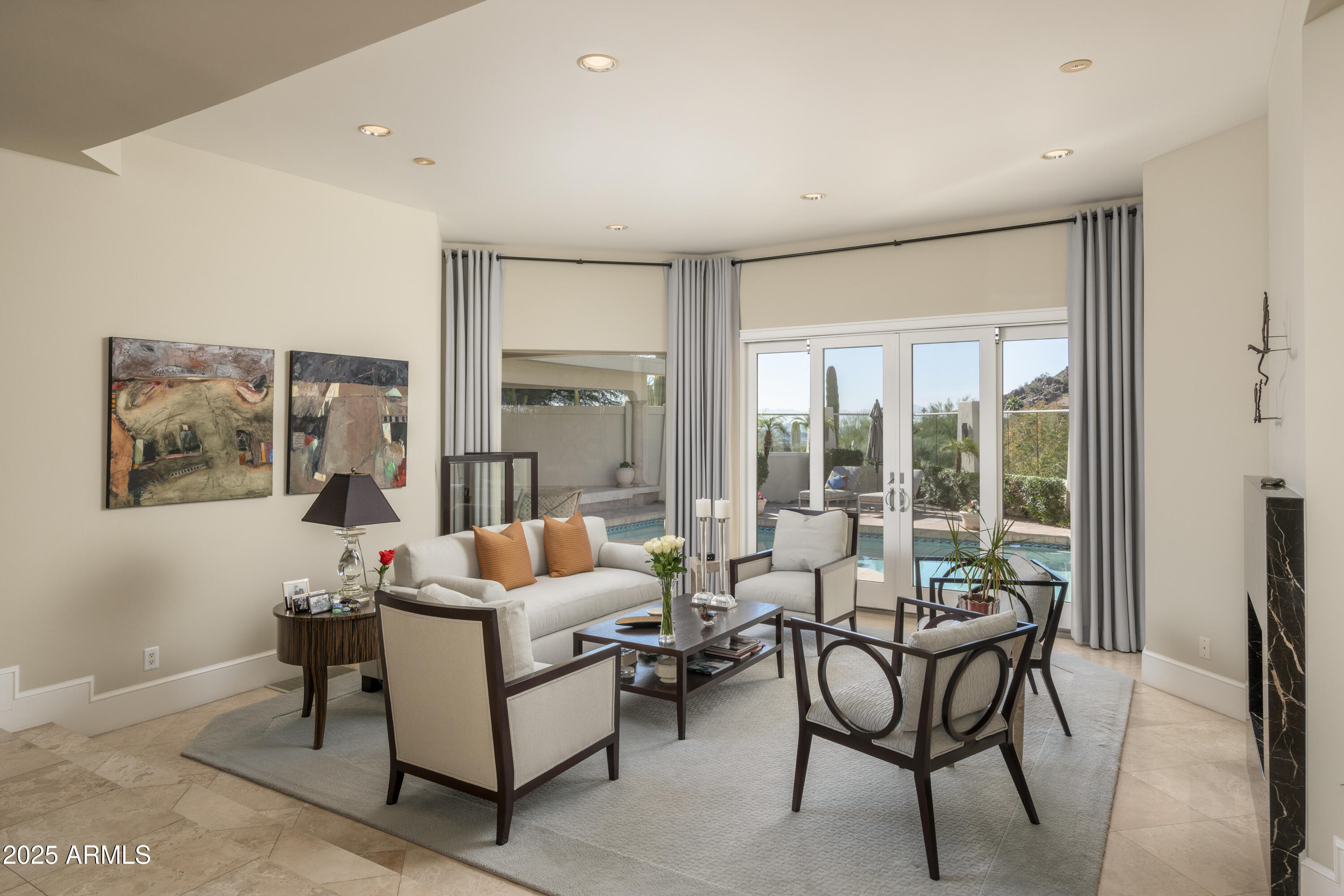 3500 E LINCOLN Drive 17
