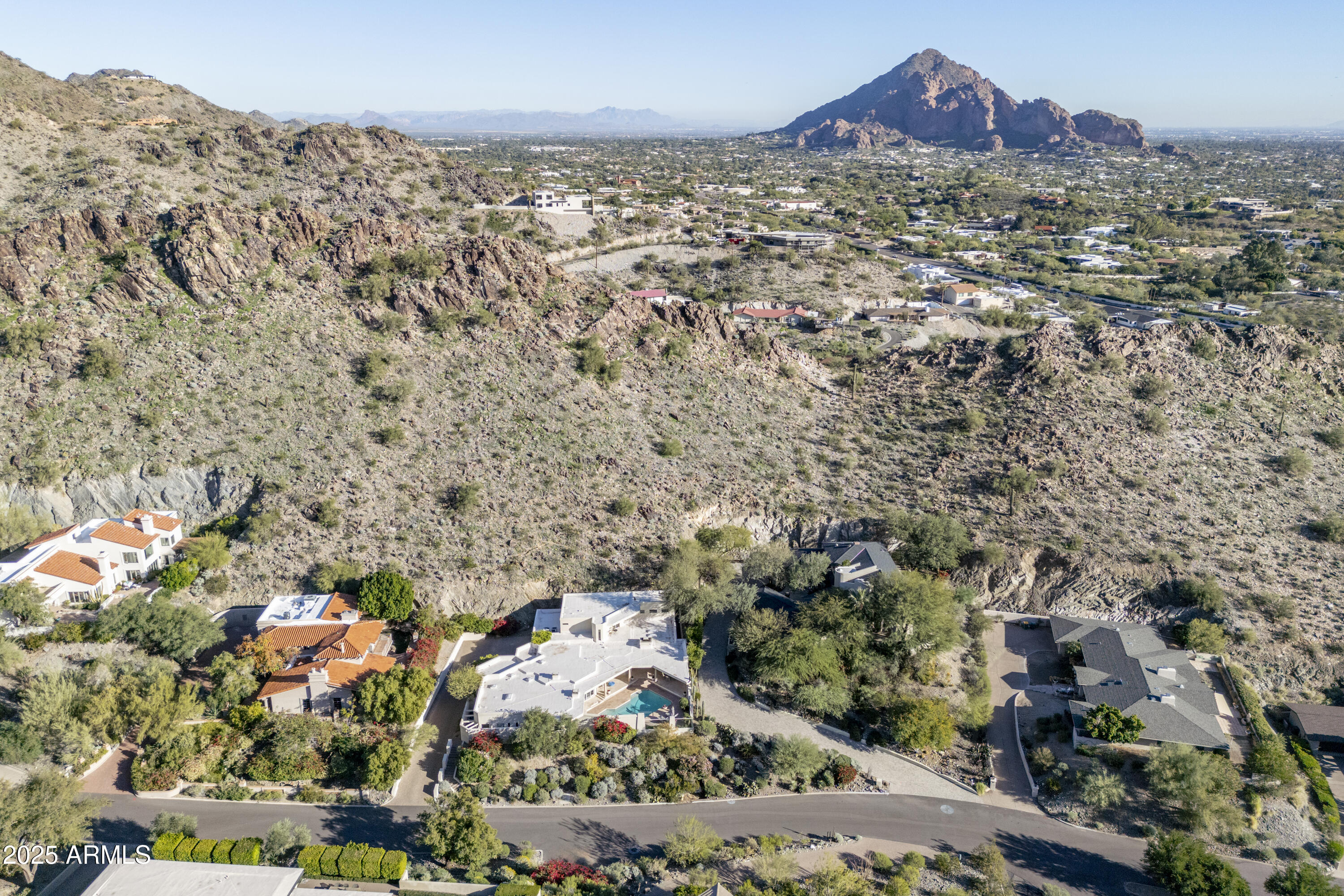 3500 E LINCOLN Drive 17